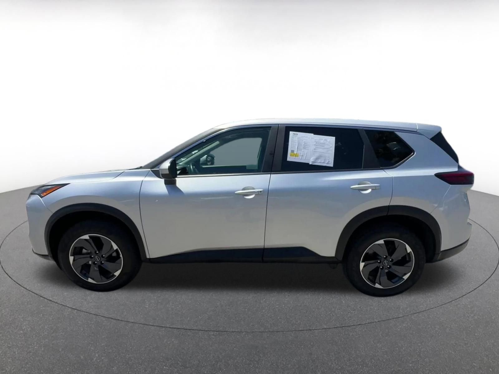 Thumbnail: 2025 Nissan Rogue - 9
