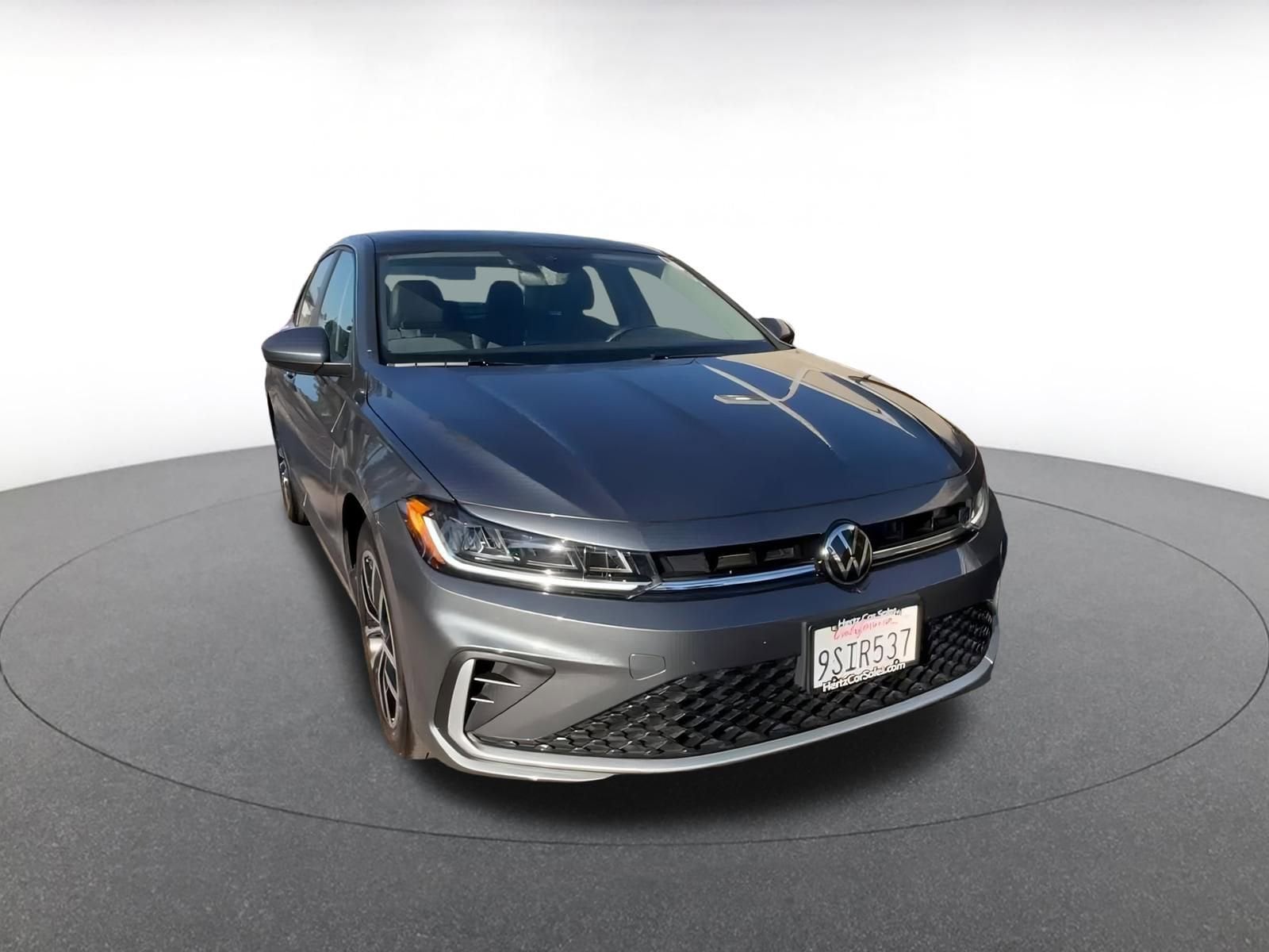 Thumbnail: 2025 Volkswagen Jetta - 3