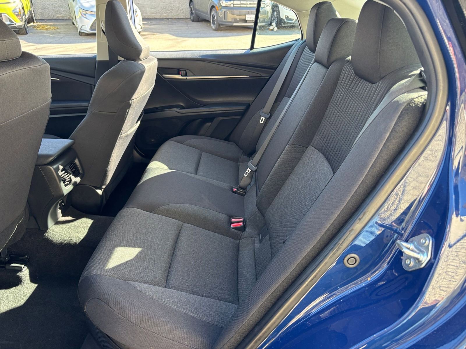 Thumbnail: 2025 Toyota Camry - 25