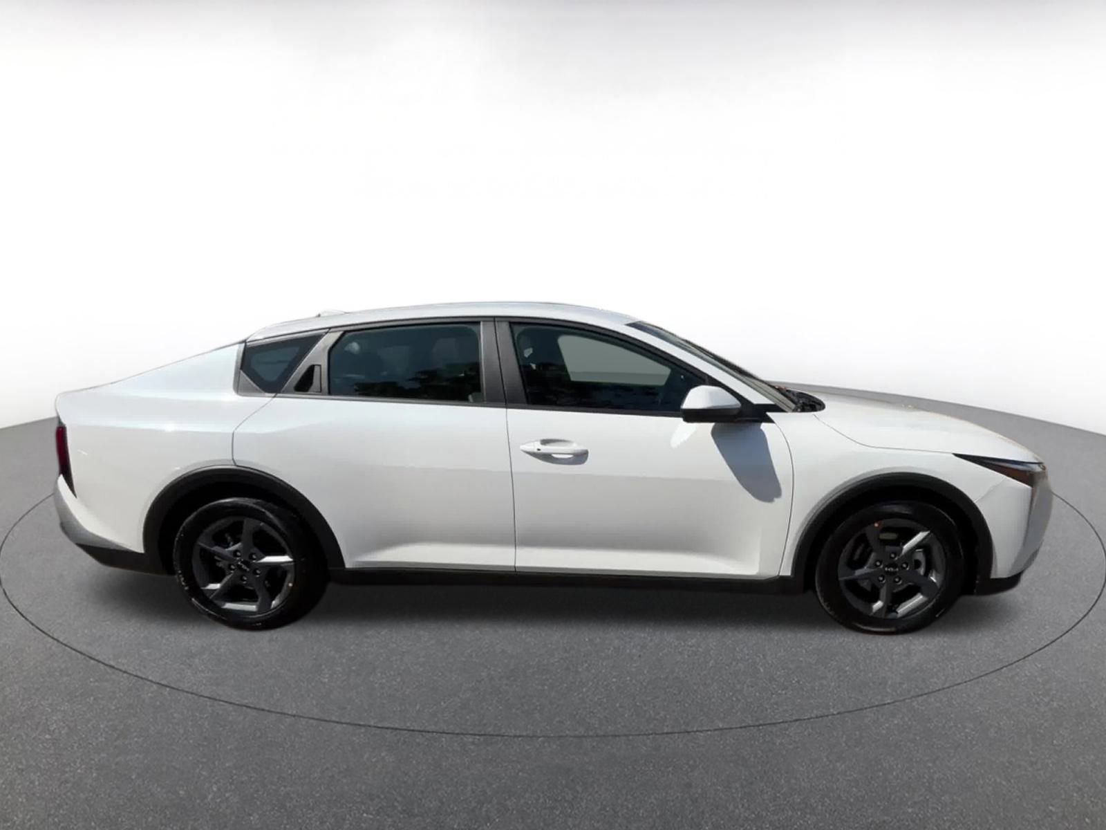 Thumbnail: 2025 Kia K4 - 16