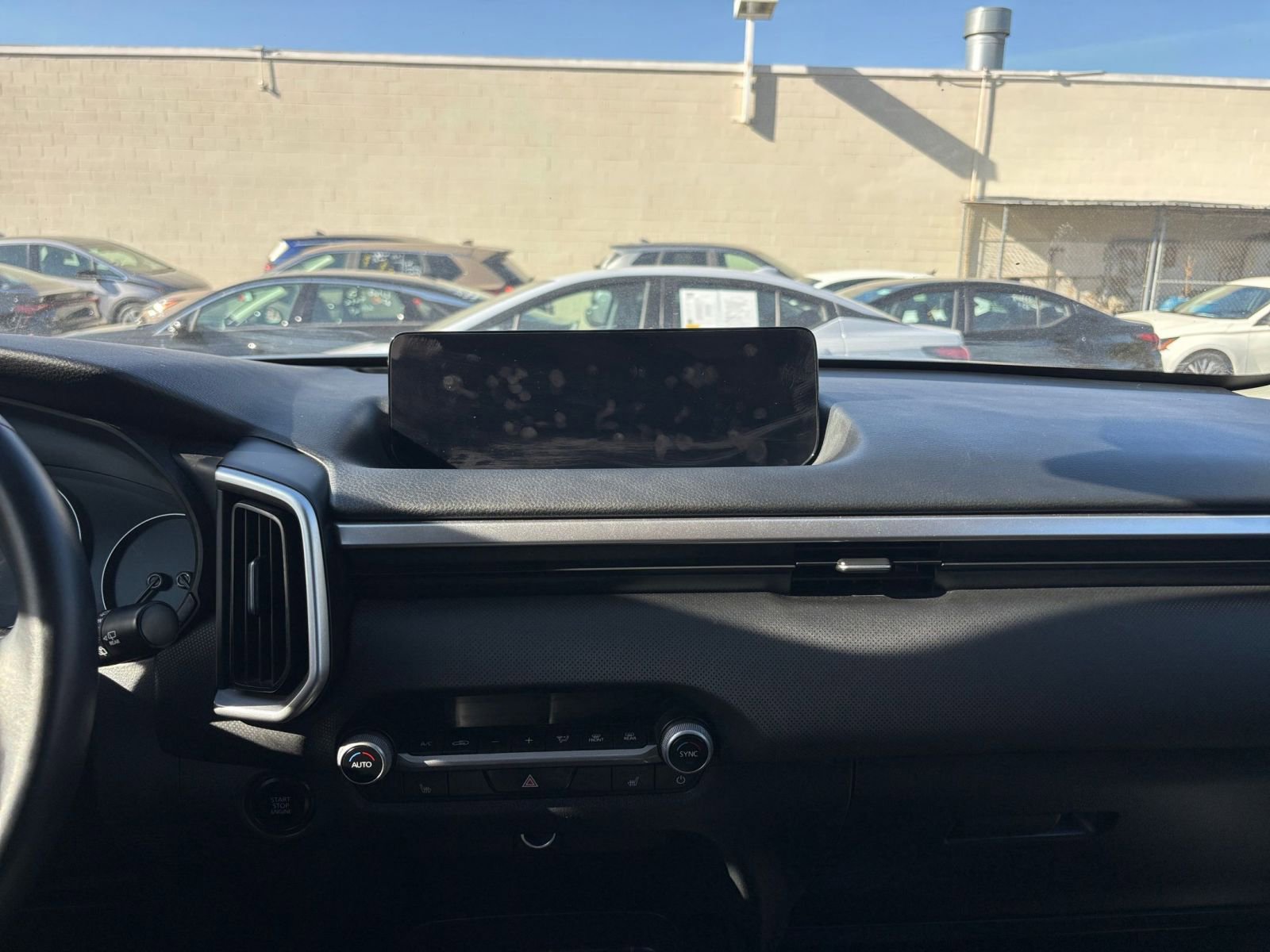 Thumbnail: 2025 Mazda CX-50 - 17