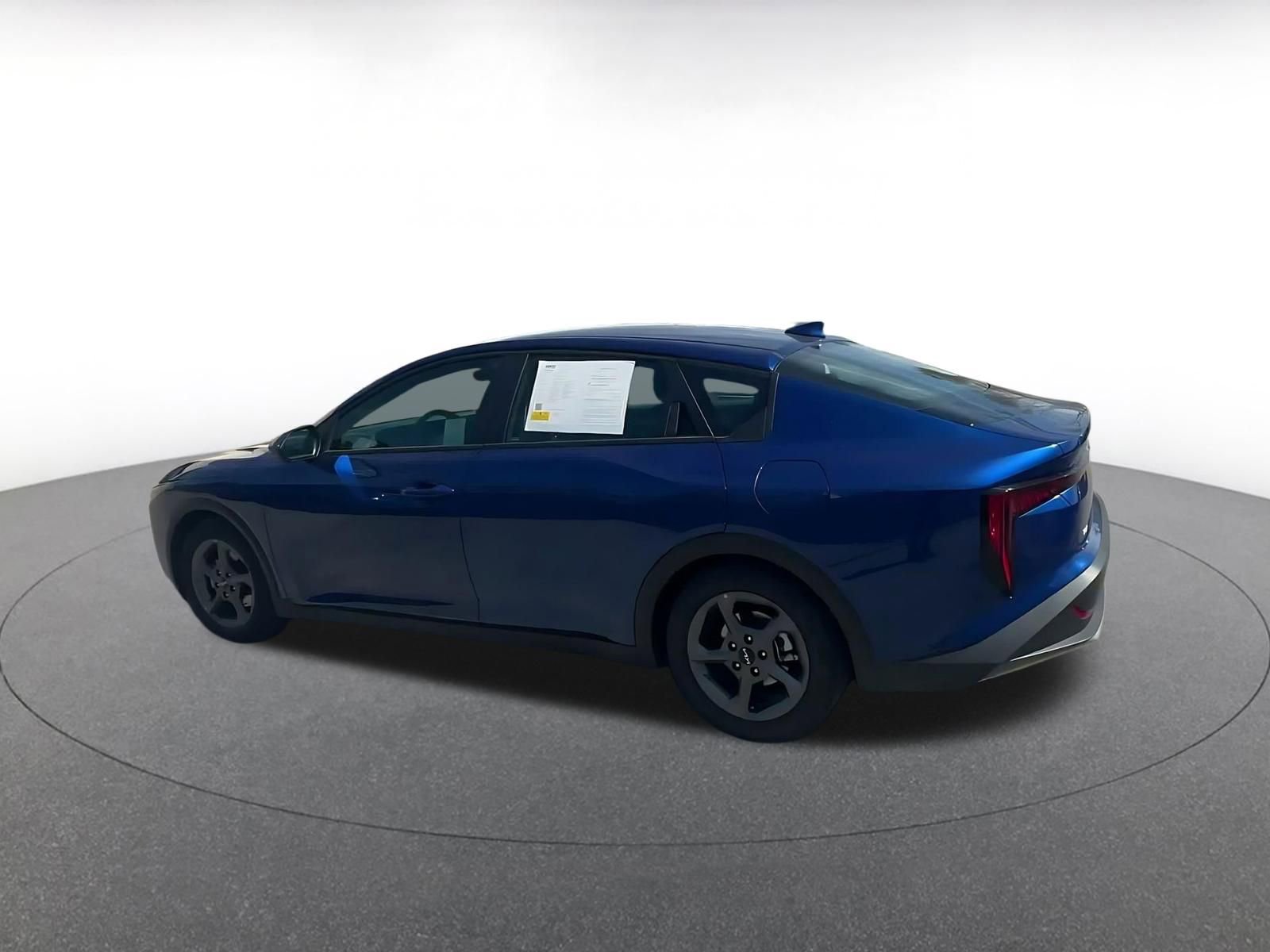 Thumbnail: 2025 Kia K4 - 10