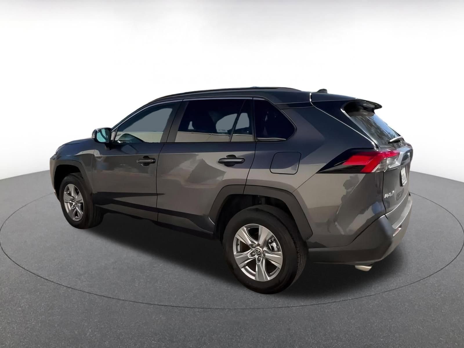 Thumbnail: 2025 Toyota RAV4 - 10