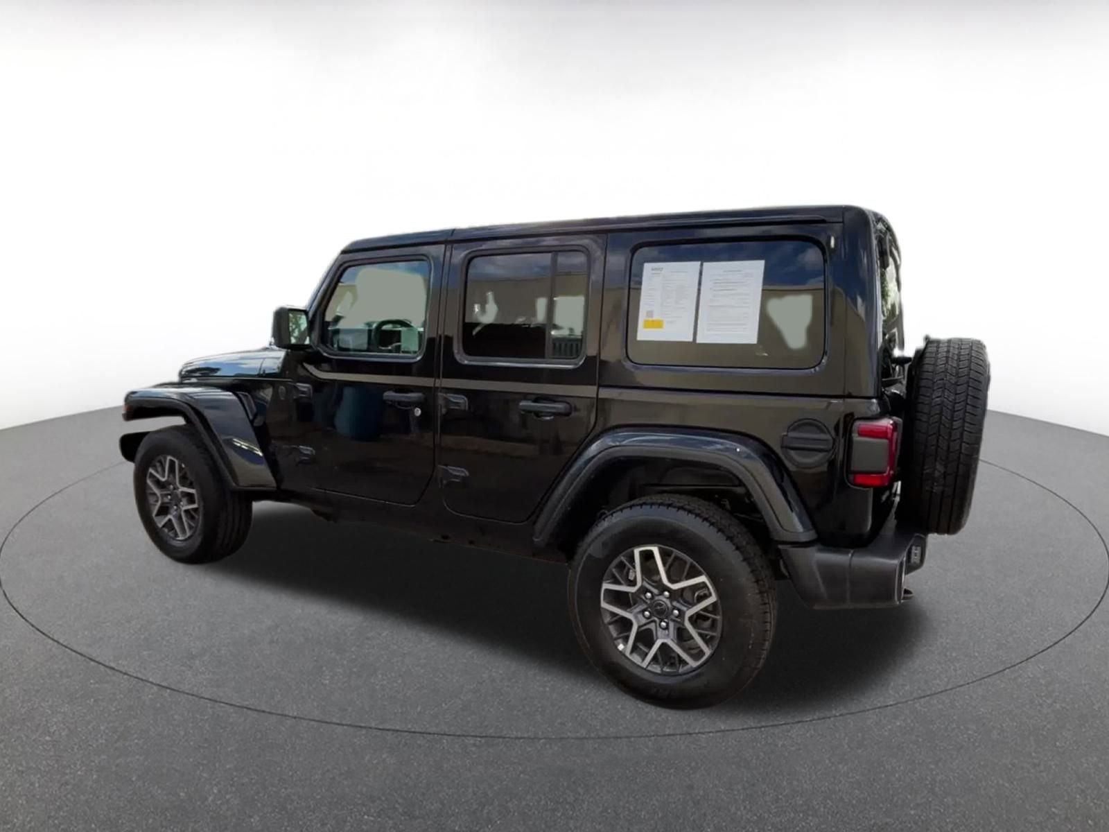 Thumbnail: 2025 Jeep Wrangler - 10