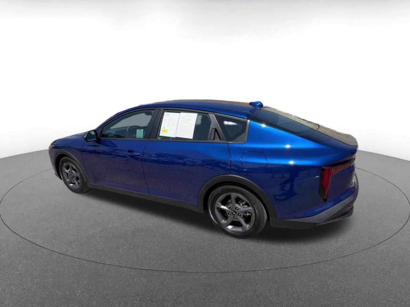 Thumbnail: 2025 Kia K4 - 10
