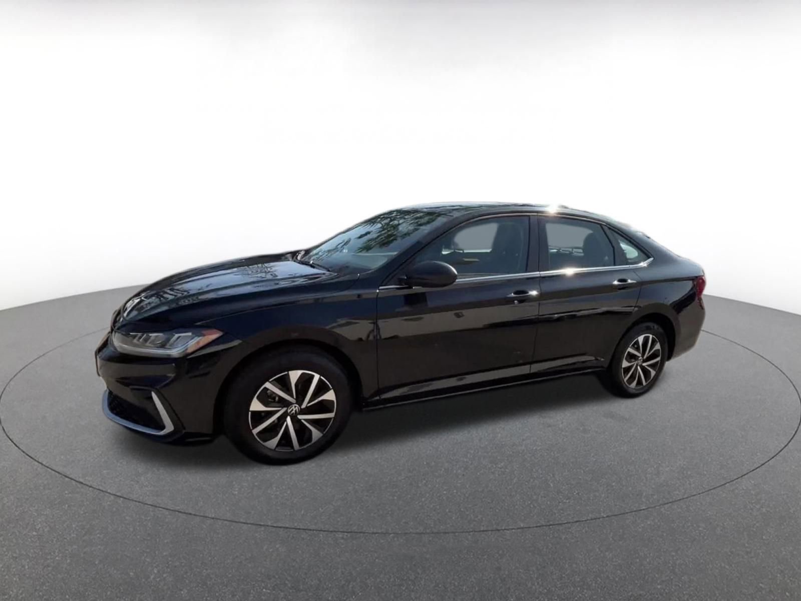 Thumbnail: 2025 Volkswagen Jetta - 8