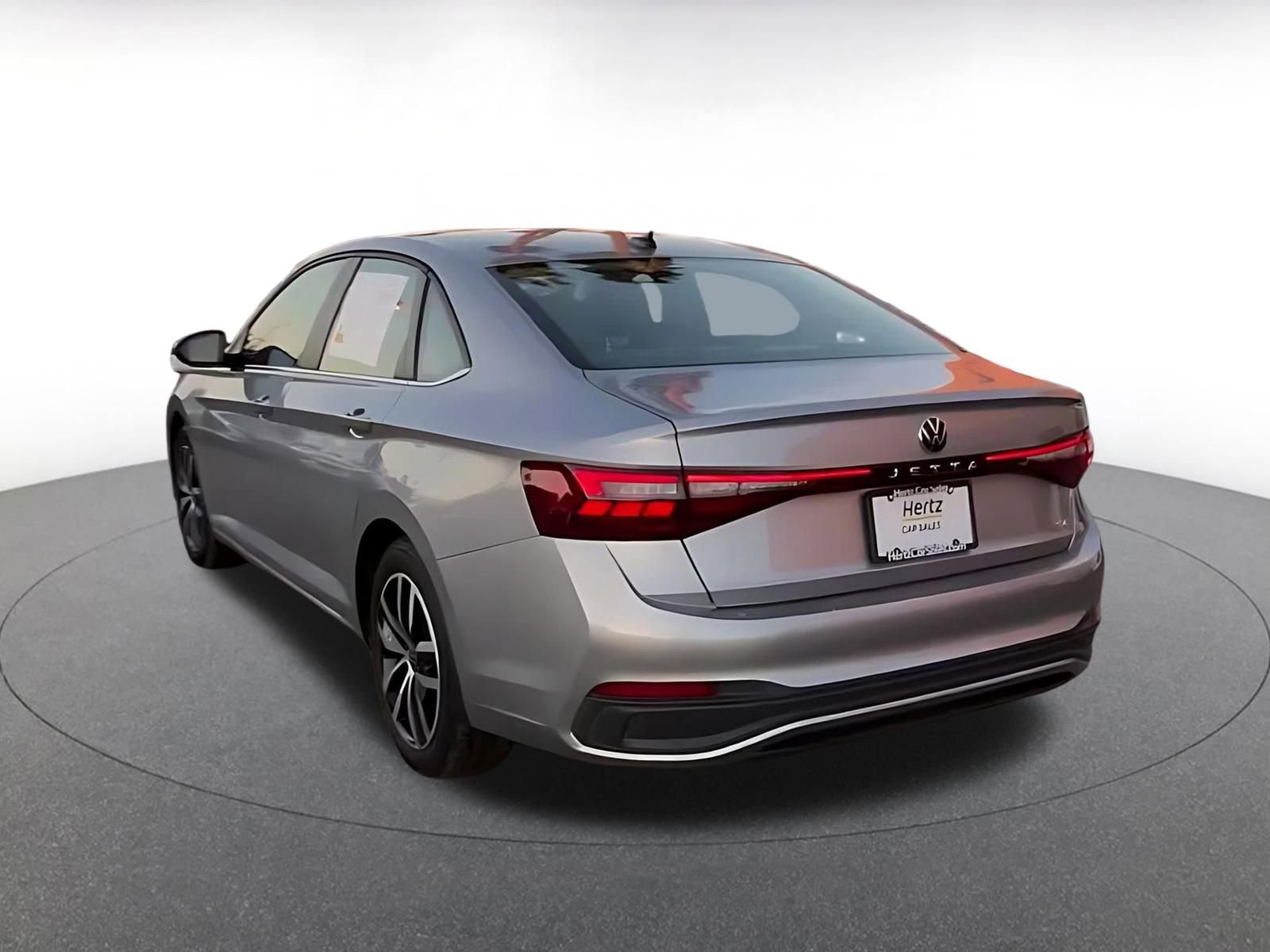 Thumbnail: 2025 Volkswagen Jetta - 11