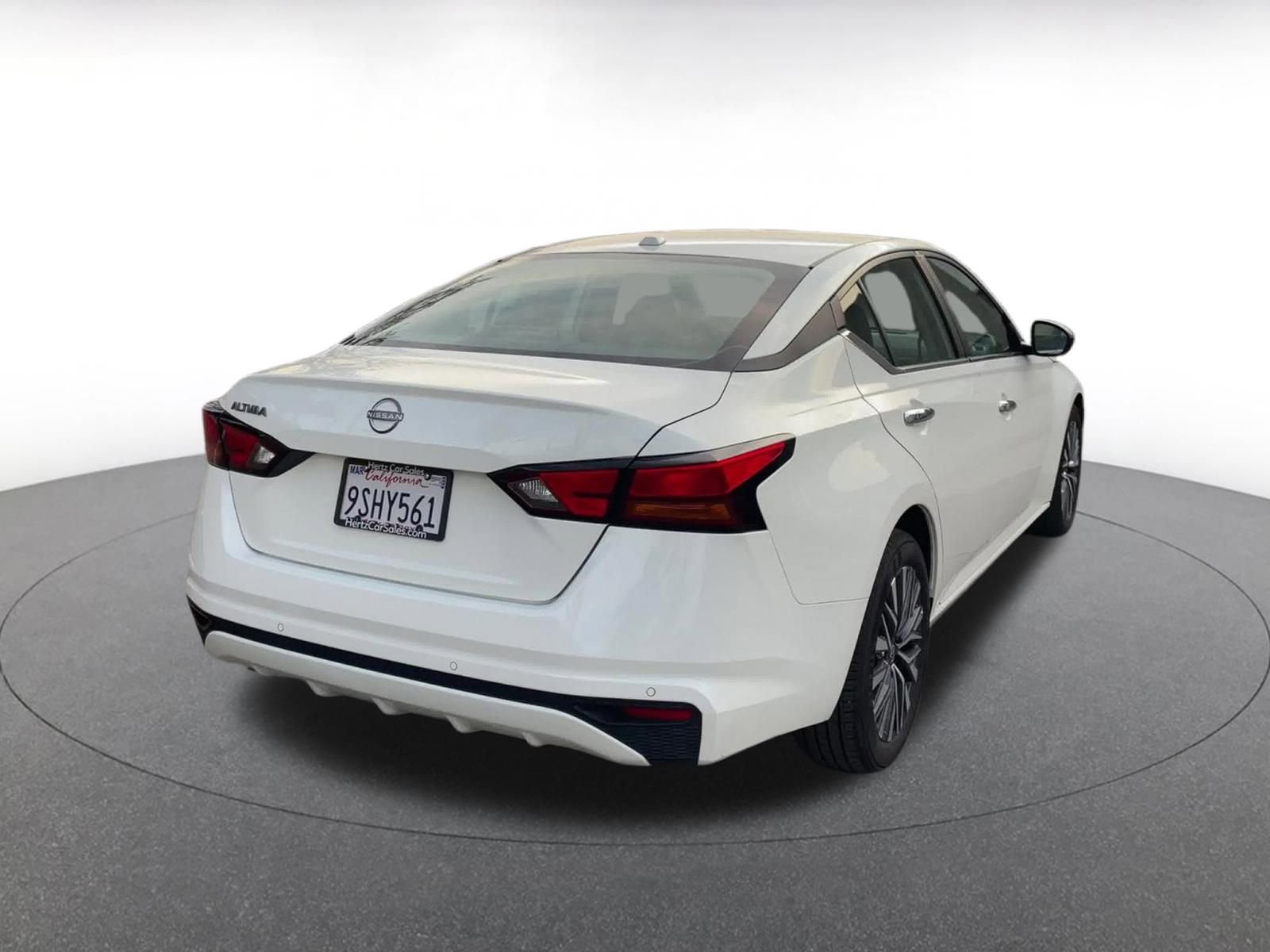 Thumbnail: 2025 Nissan Altima - 14