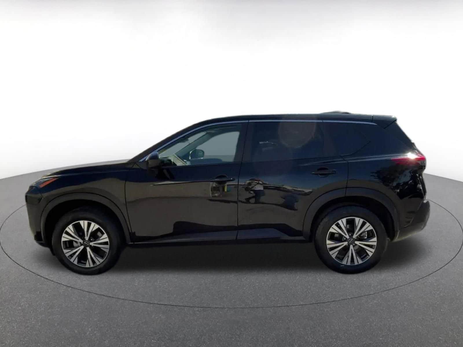 2023 Nissan Rogue SV 12