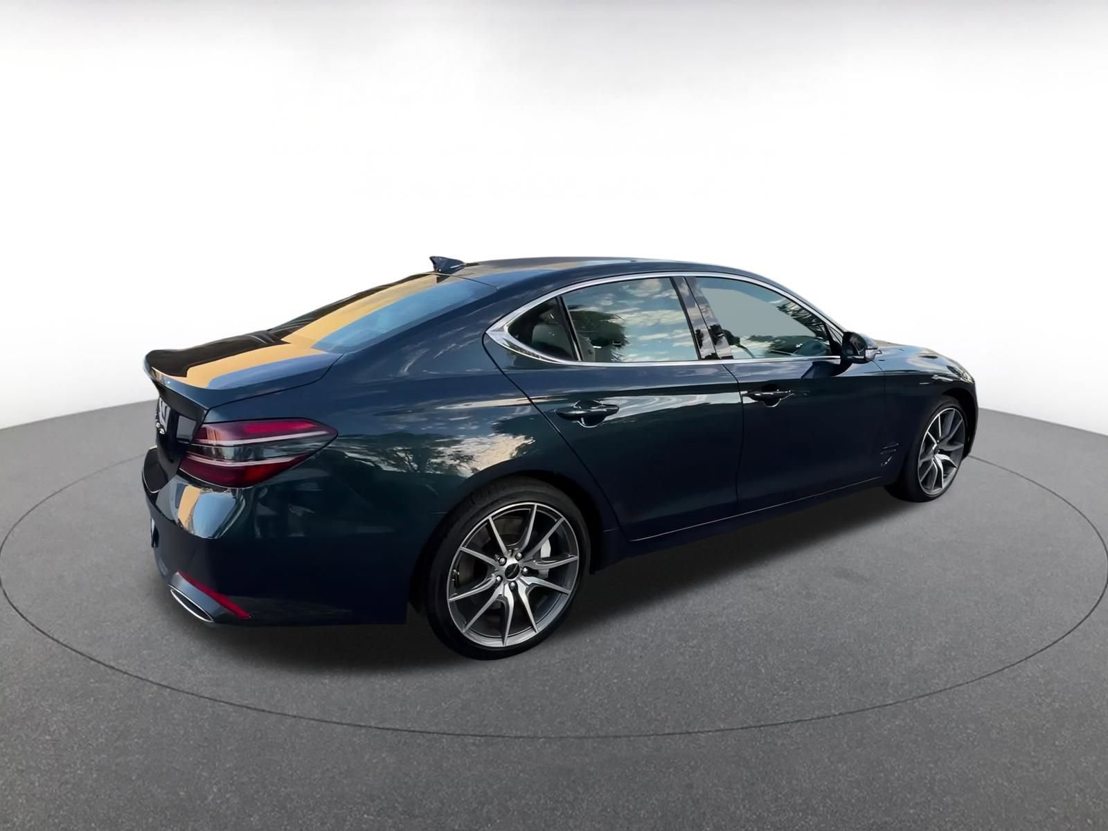 Thumbnail: 2025 Genesis G70 - 15