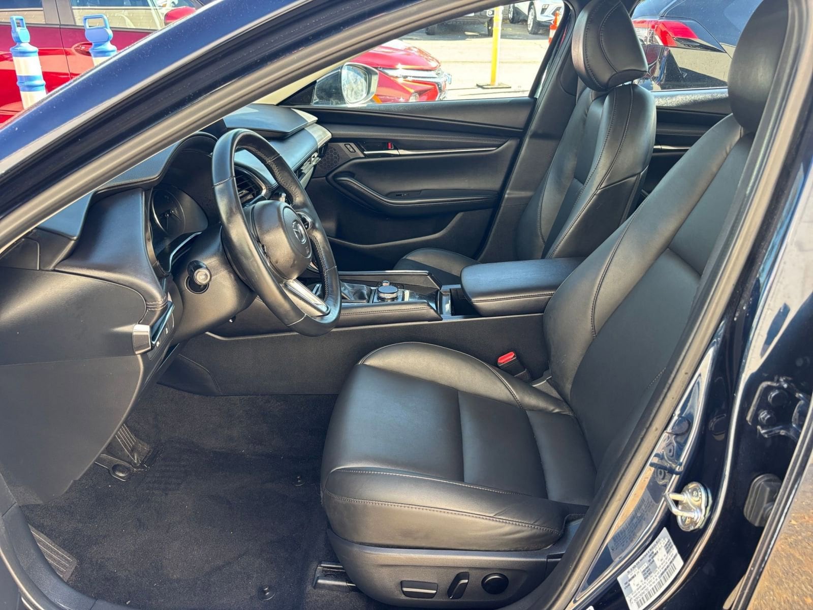 Thumbnail: 2025 Mazda Mazda3 - 27