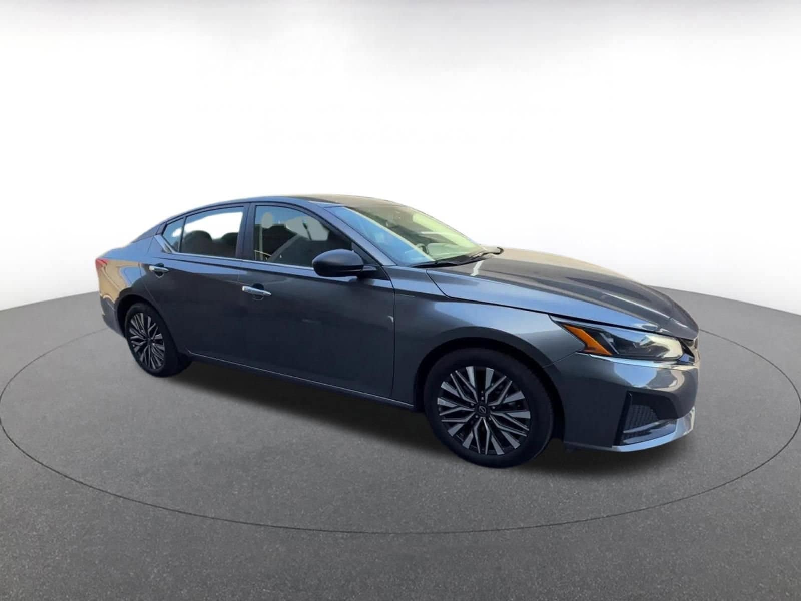 Thumbnail: 2025 Nissan Altima - 2