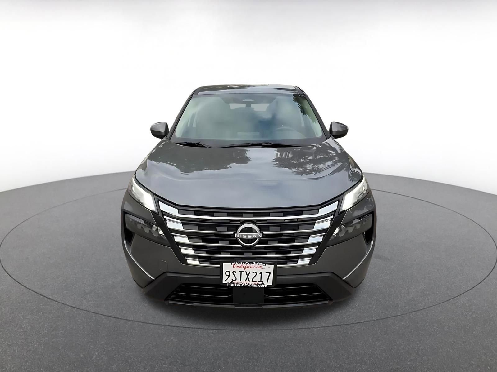 Thumbnail: 2025 Nissan Rogue - 4
