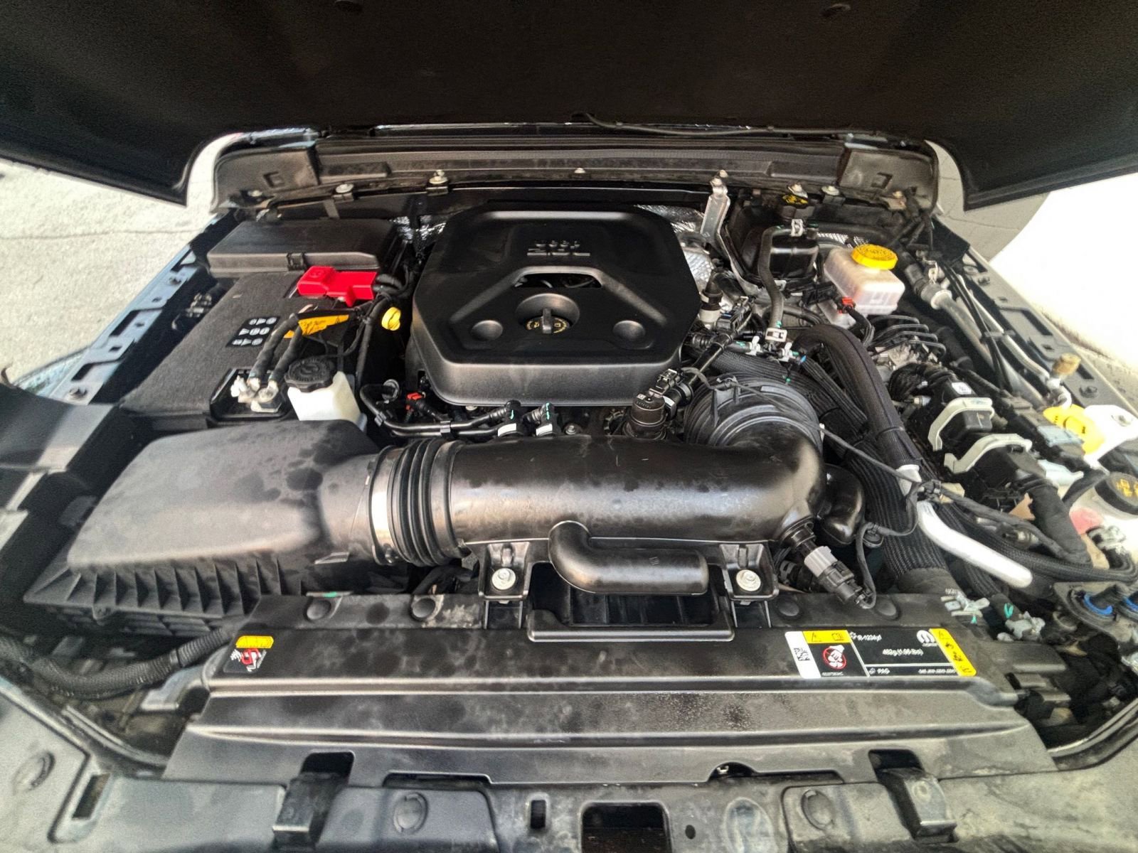 Thumbnail: 2025 Jeep Wrangler - 32