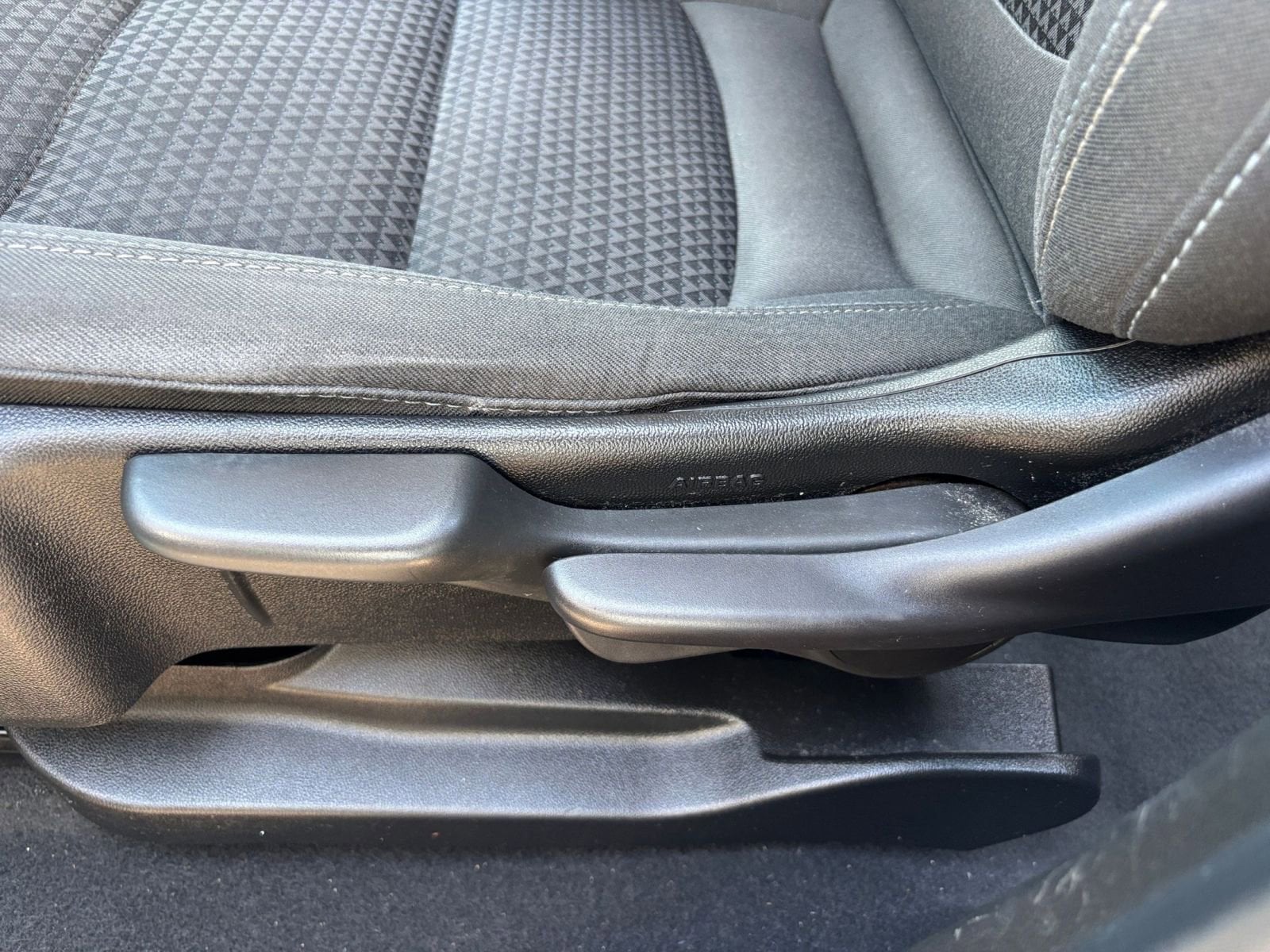 Thumbnail: 2023 Chevrolet Bolt EV - 28