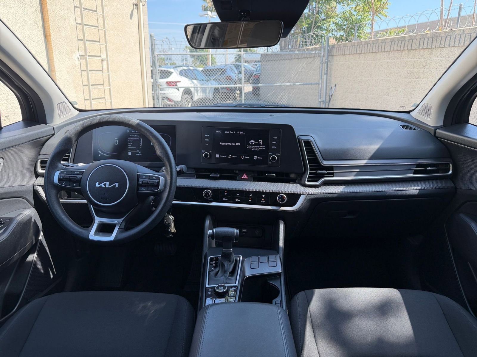 Thumbnail: 2025 Kia Sportage - 32