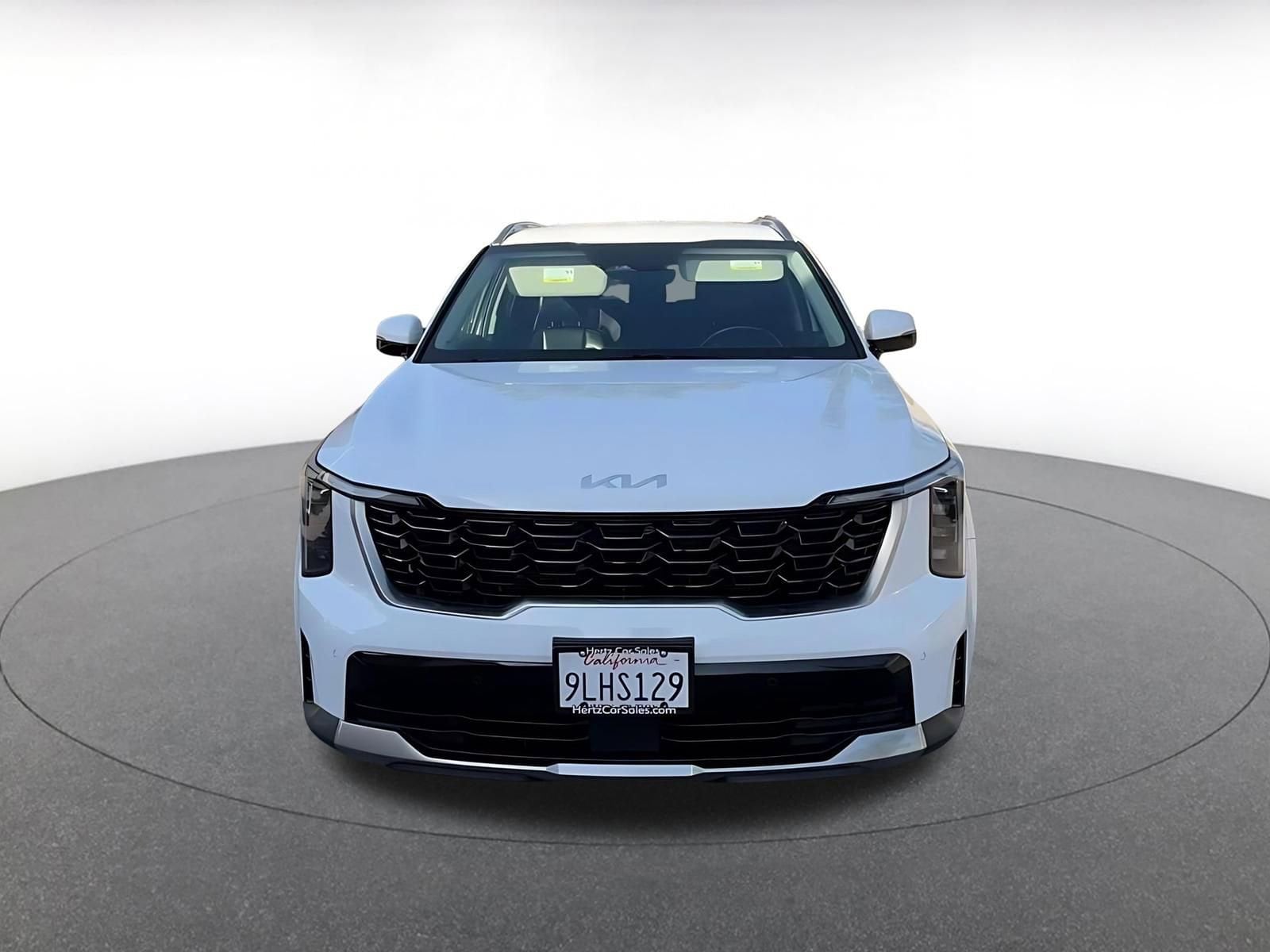 Thumbnail: 2024 Kia Sorento - 4