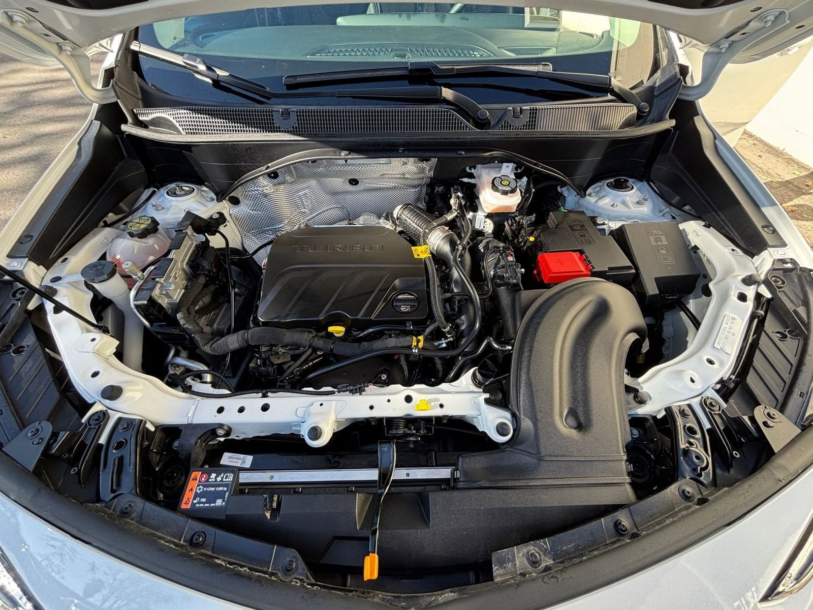 Thumbnail: 2025 Buick Encore GX - 32