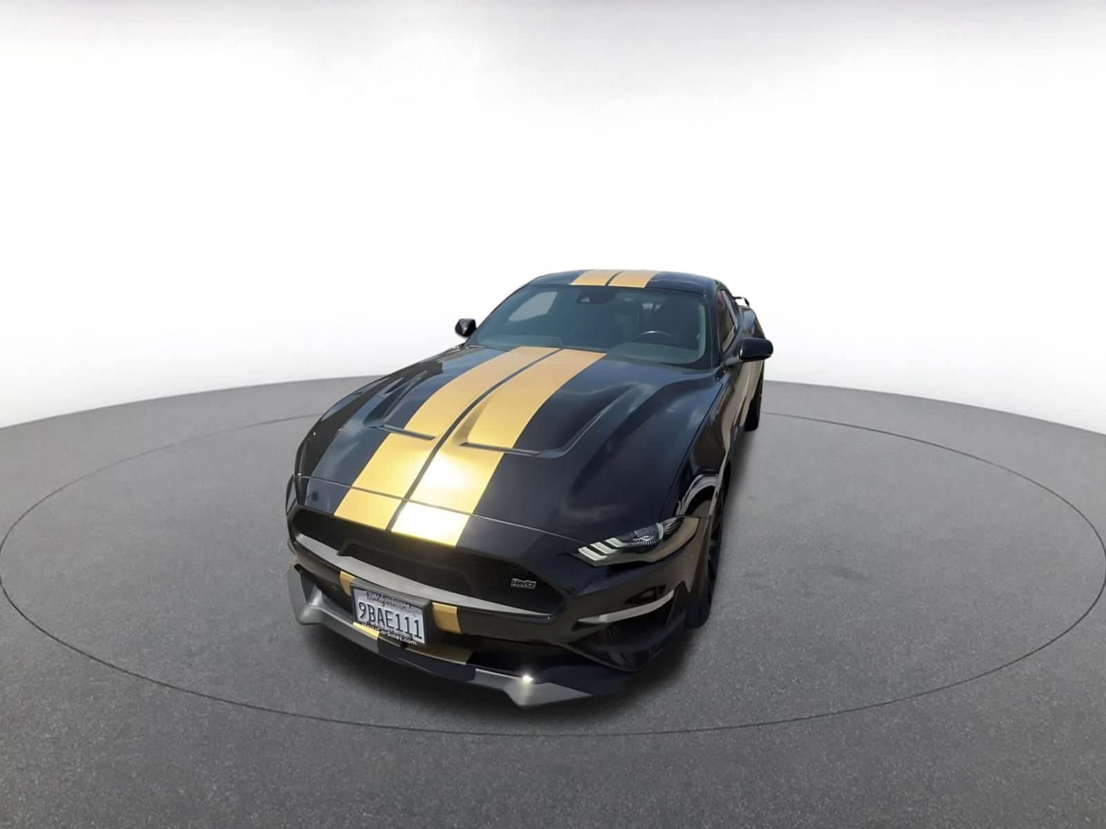 Thumbnail: 2022 Ford Mustang - 7