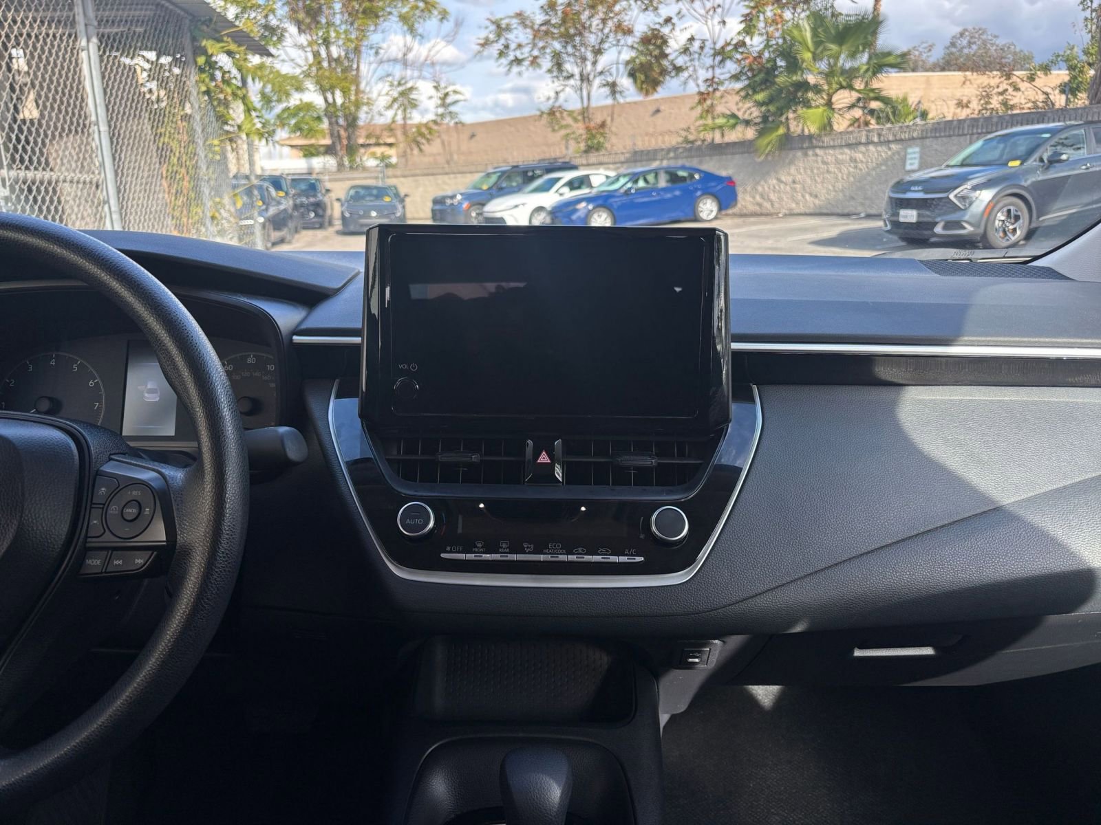 Thumbnail: 2025 Toyota Corolla - 18