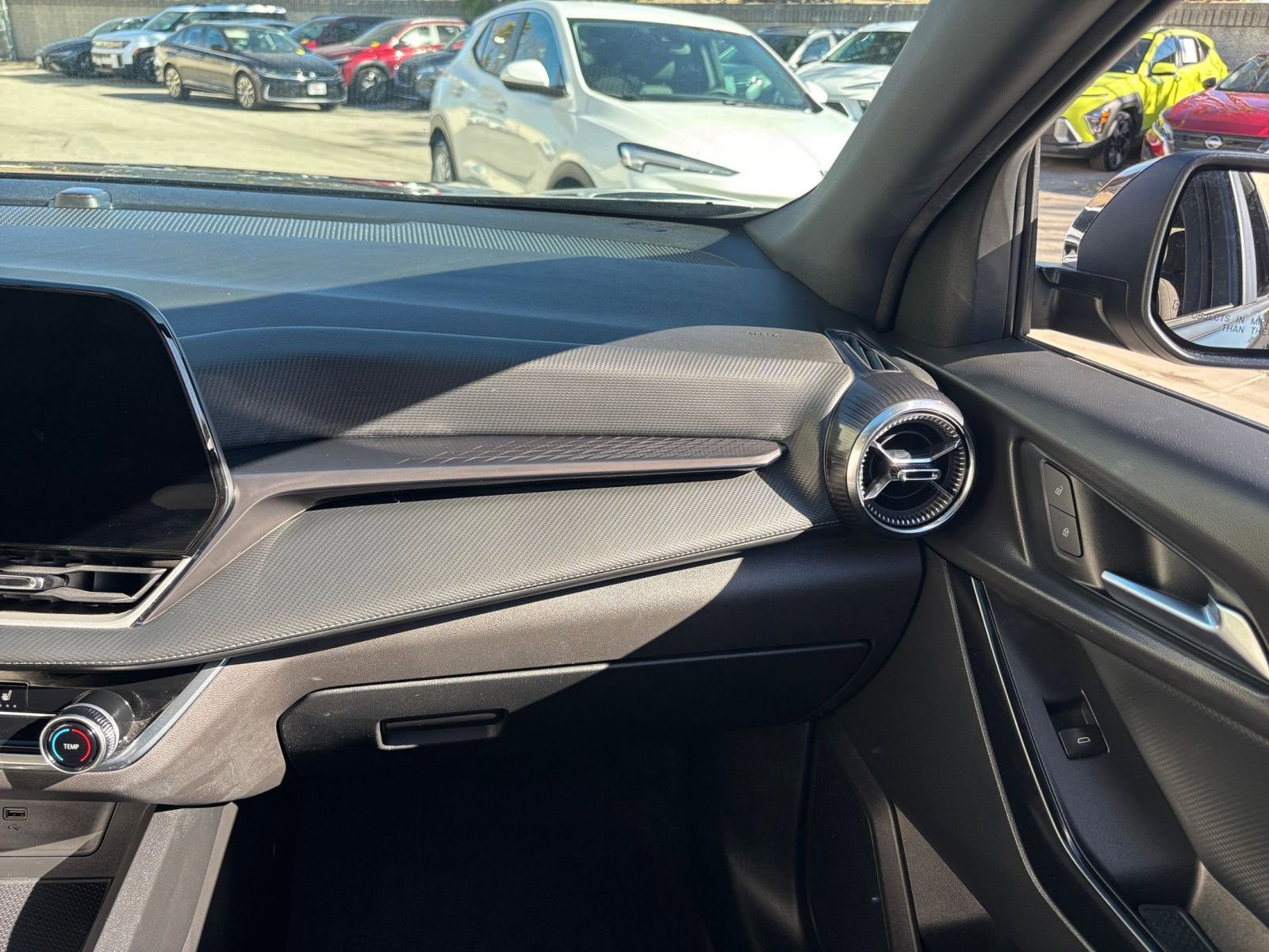 Thumbnail: 2025 Chevrolet Equinox - 35