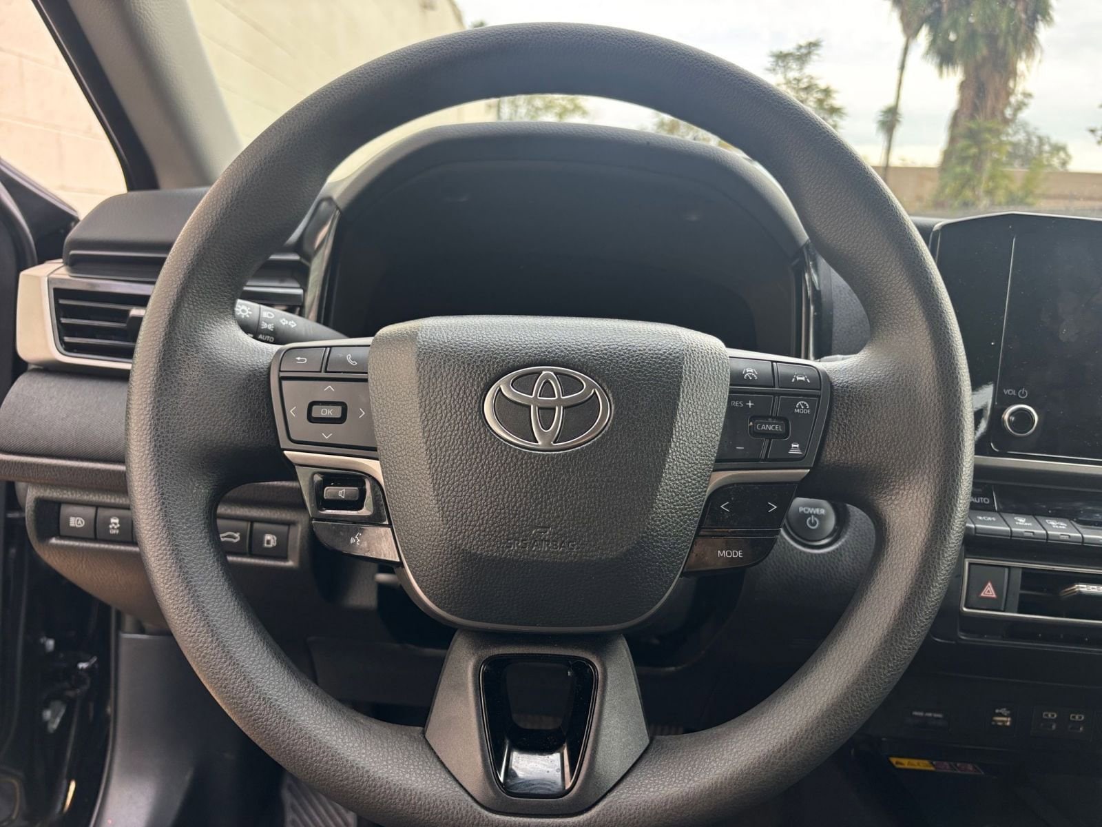 Thumbnail: 2025 Toyota Camry - 28