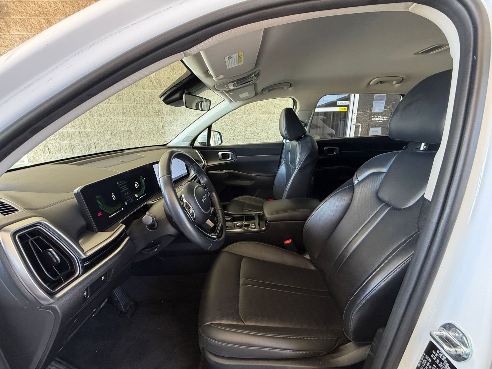 Thumbnail: 2024 Kia Sorento - 29