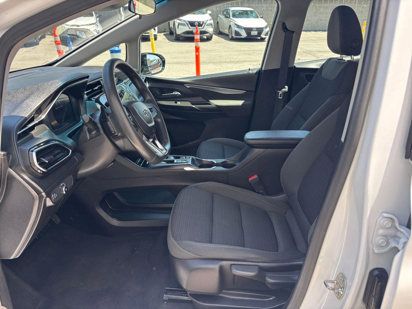 Thumbnail: 2023 Chevrolet Bolt EV - 31