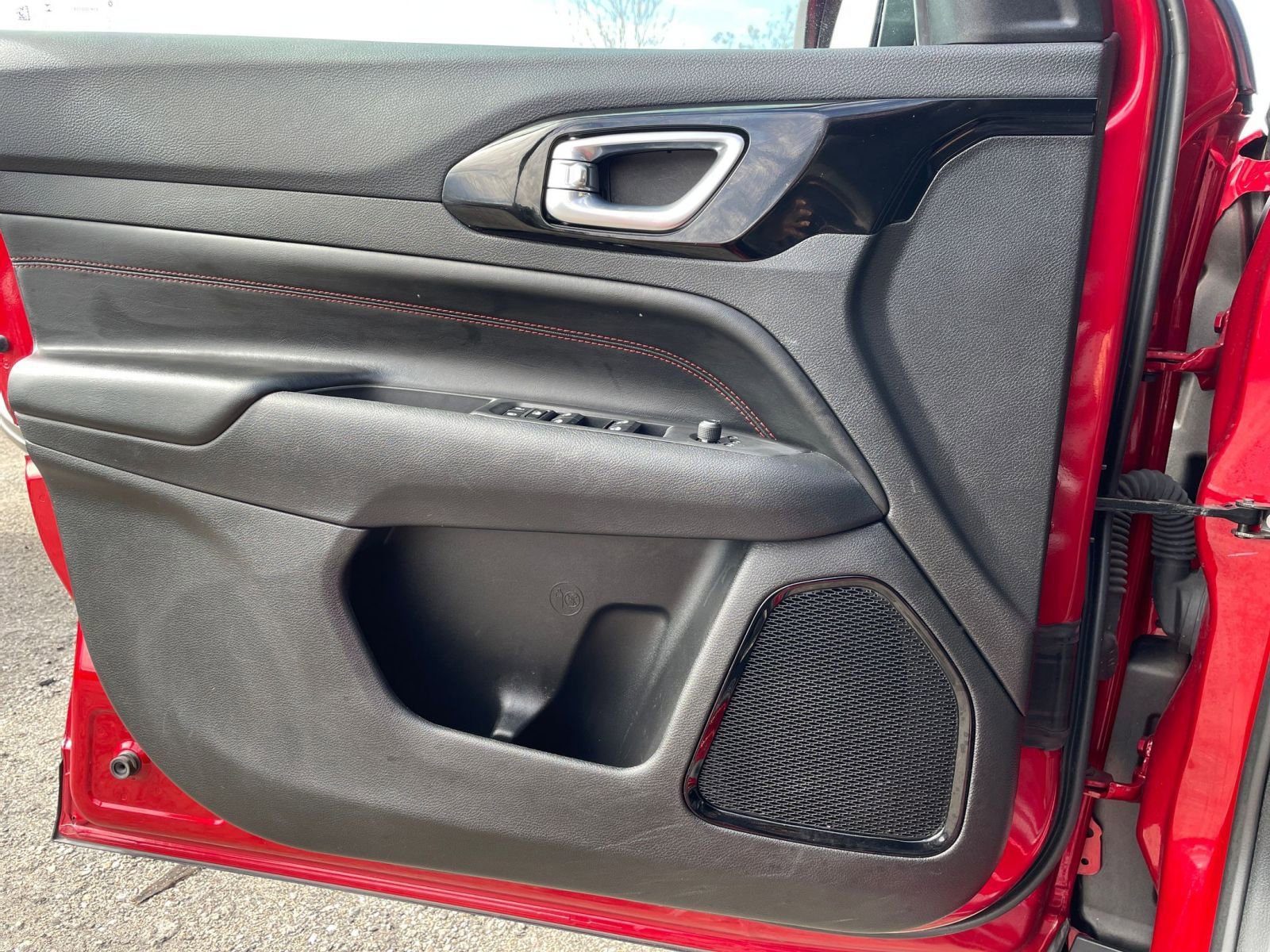 Thumbnail: 2025 Jeep Compass - 18