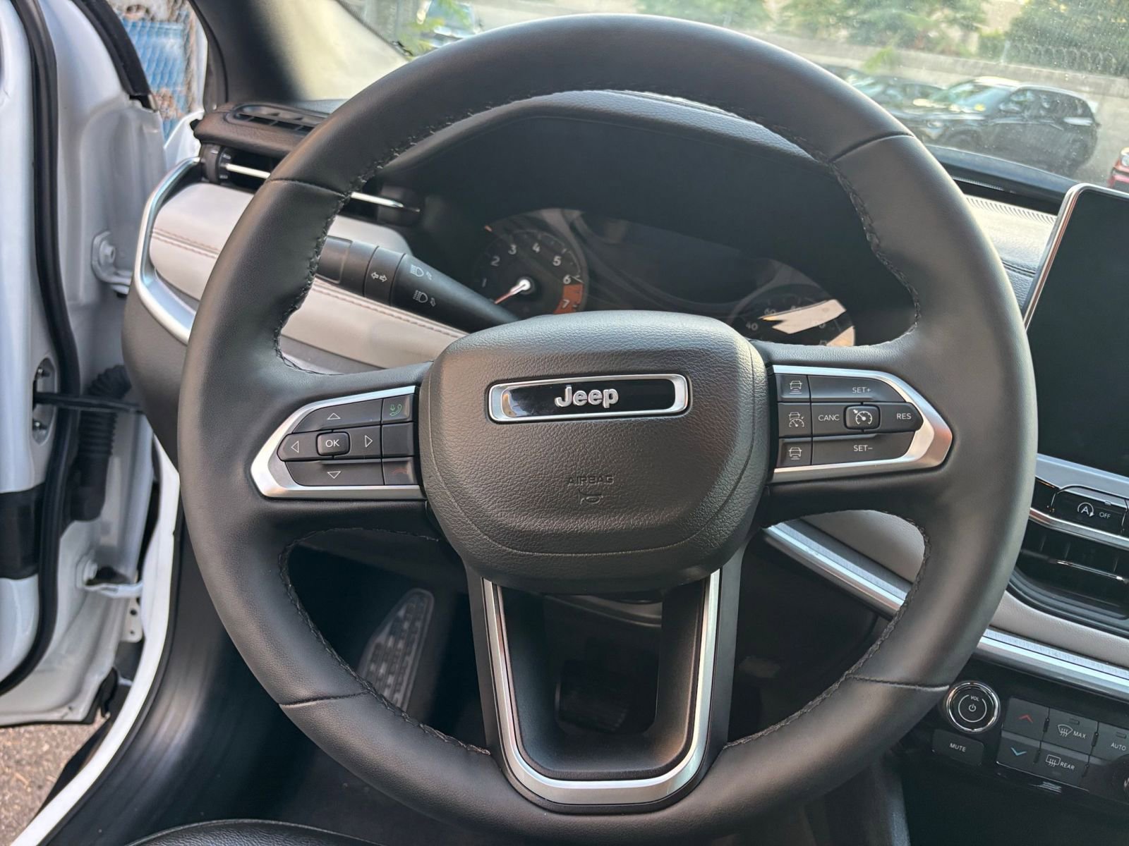 Thumbnail: 2025 Jeep Compass - 28