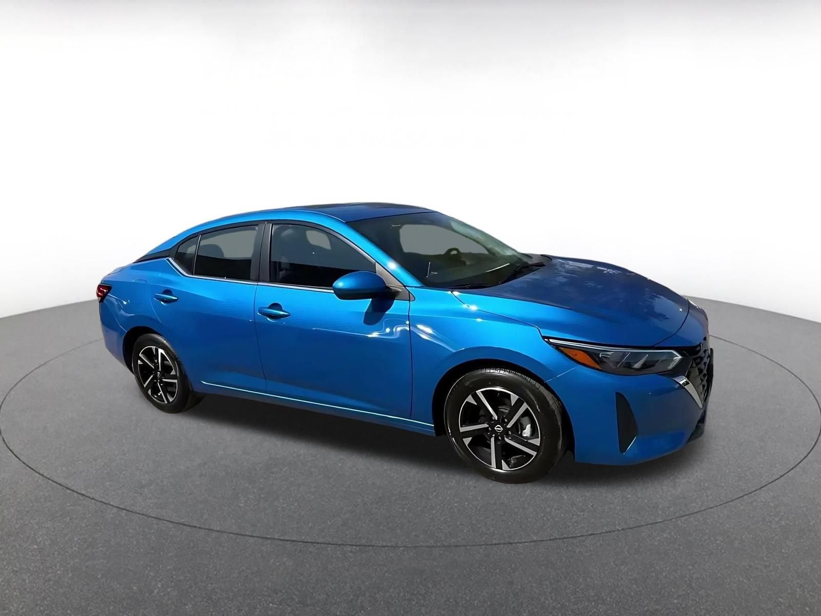 Thumbnail: 2025 Nissan Sentra - 2