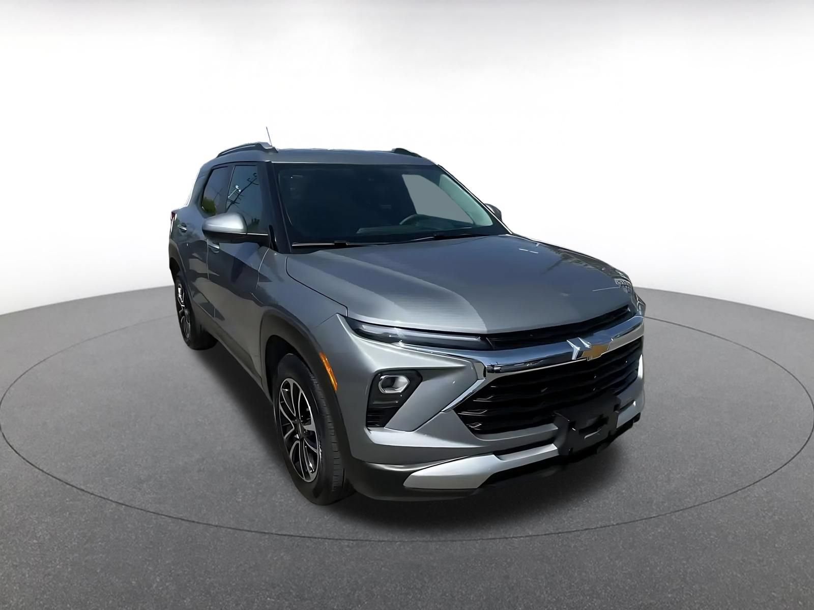 Thumbnail: 2025 Chevrolet TrailBlazer - 3
