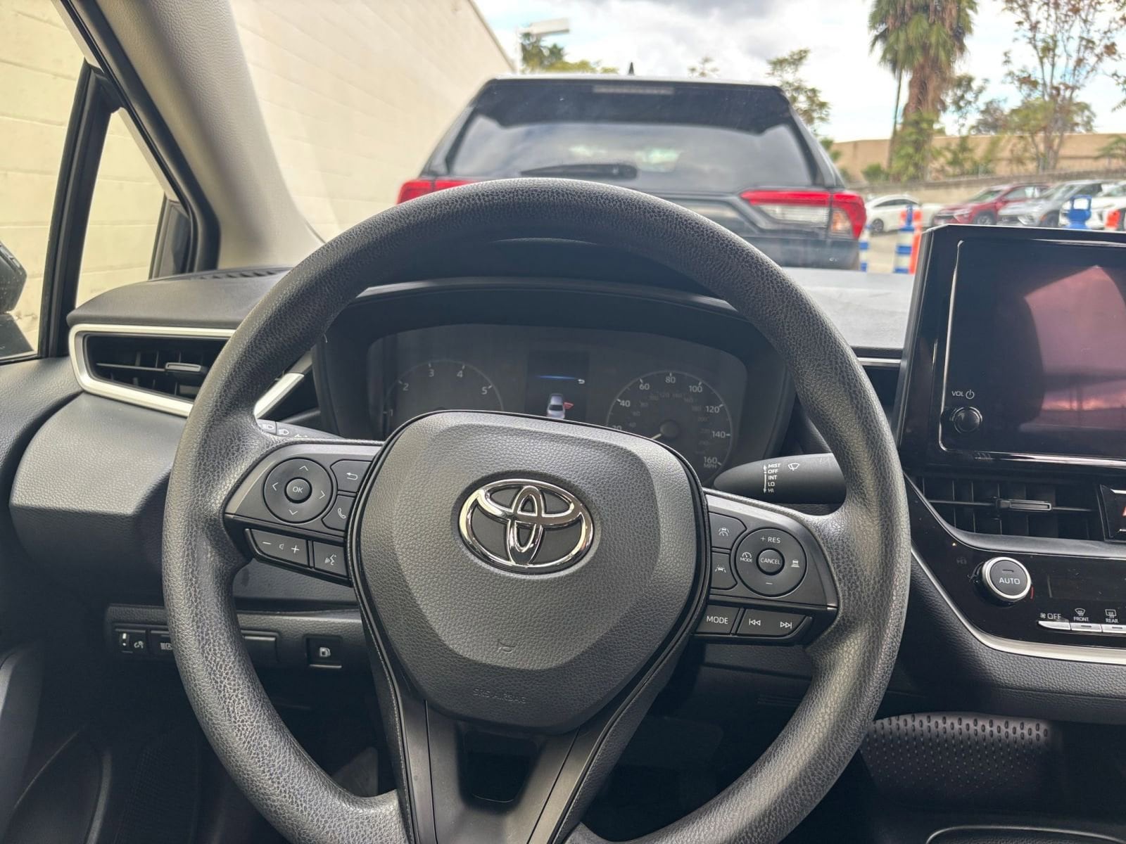 Thumbnail: 2025 Toyota Corolla - 34