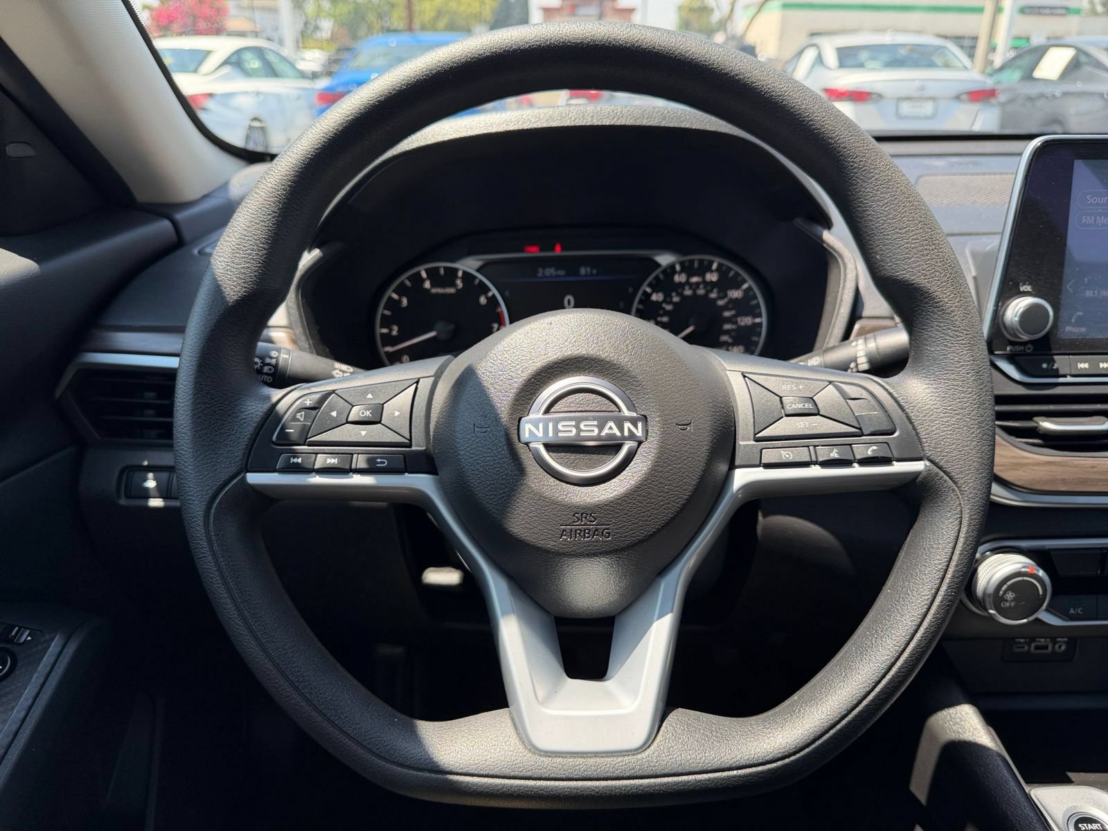 Thumbnail: 2025 Nissan Altima - 28