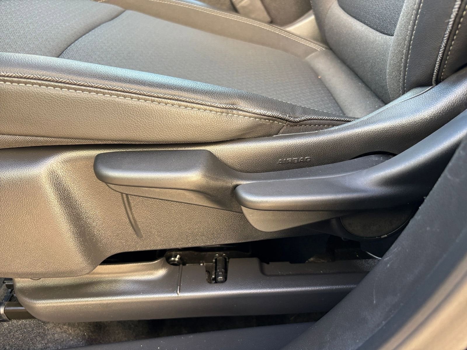 Thumbnail: 2025 Buick Encore GX - 23