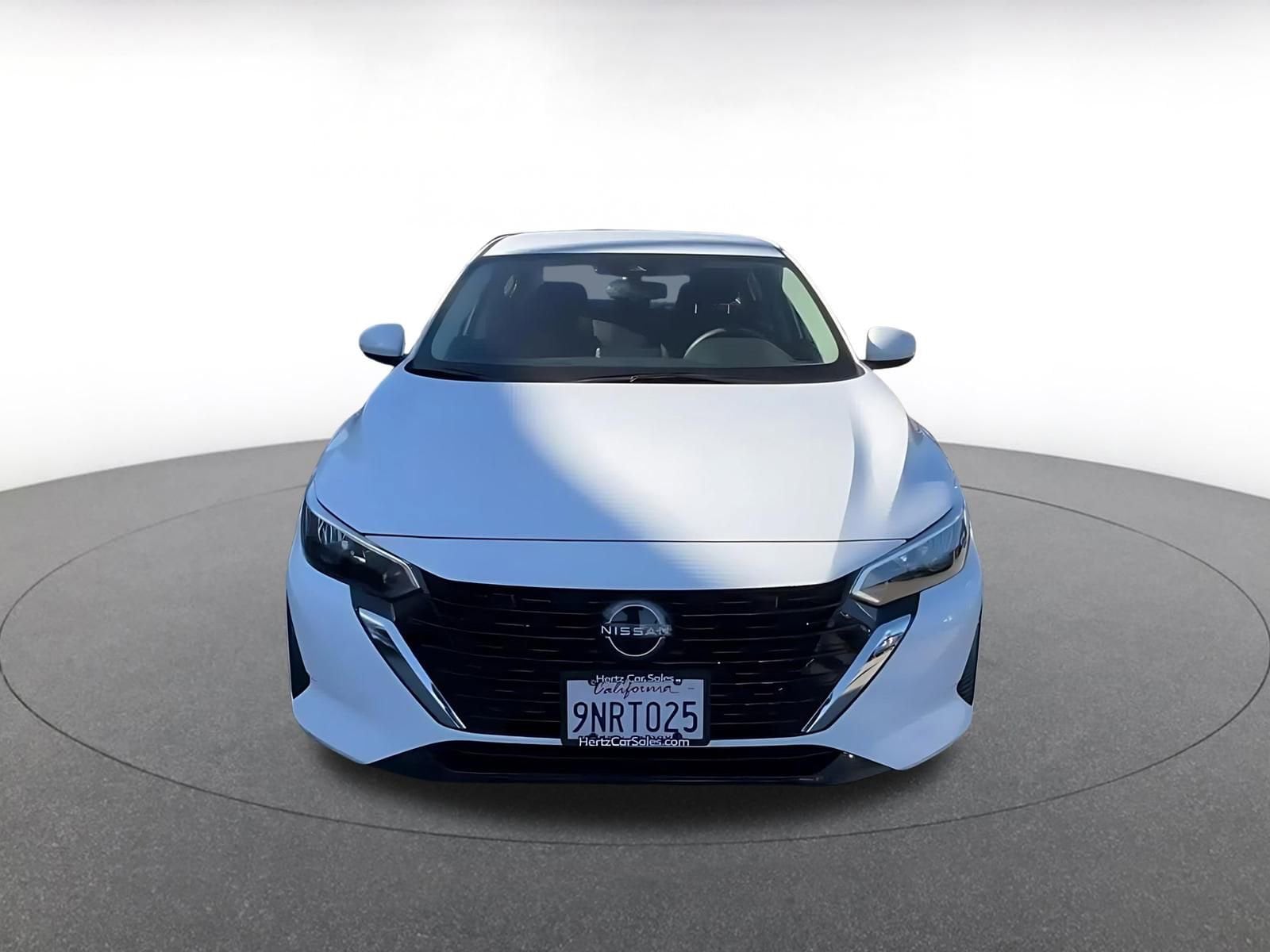 Thumbnail: 2025 Nissan Sentra - 4