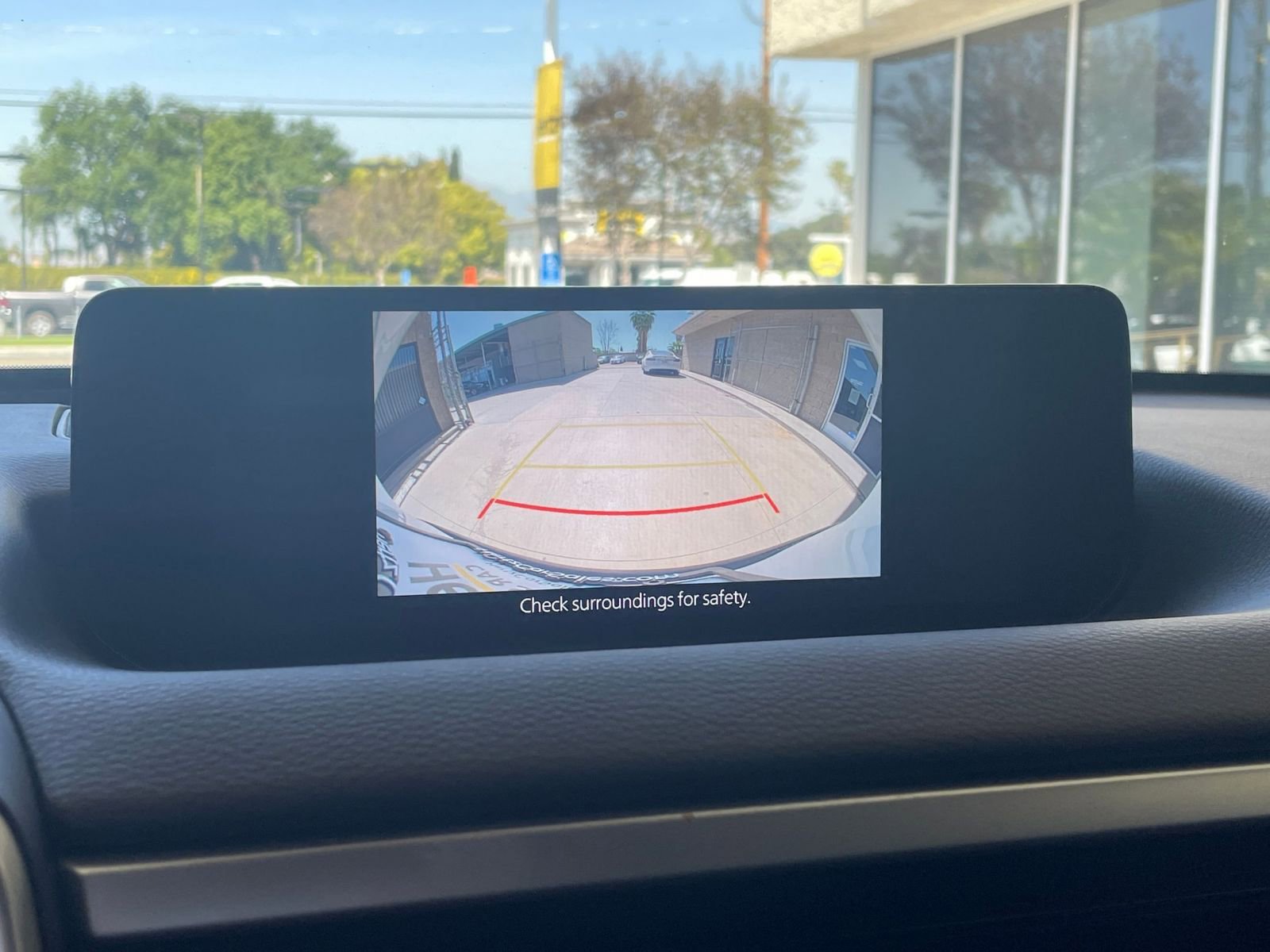 Thumbnail: 2025 Mazda CX-50 - 27