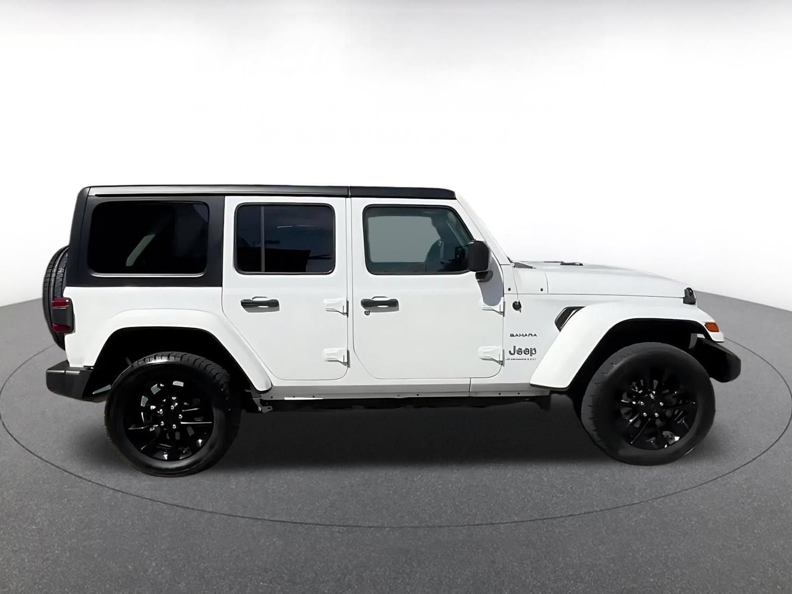 Thumbnail: 2023 Jeep Wrangler - 16