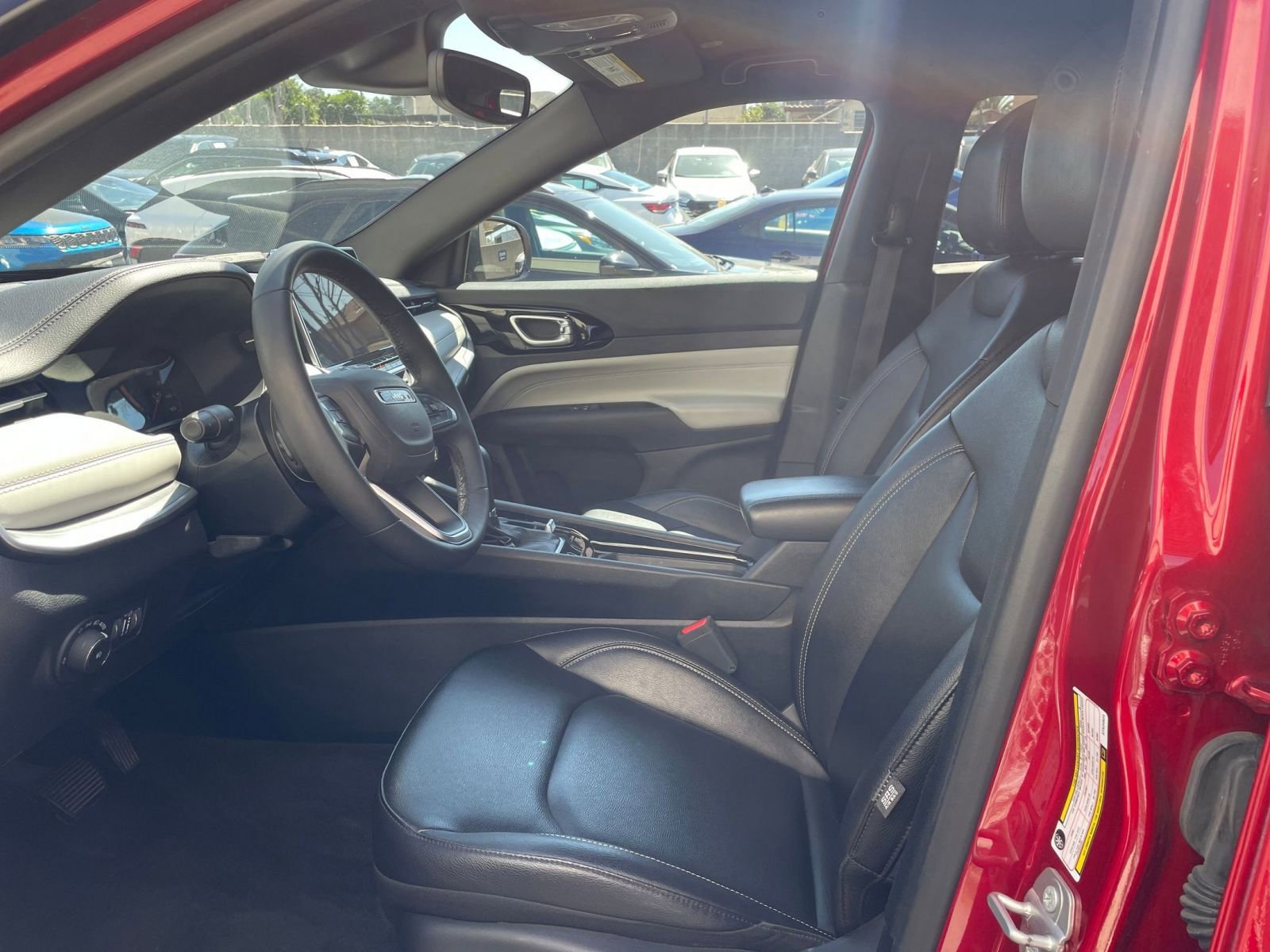 Thumbnail: 2025 Jeep Compass - 28