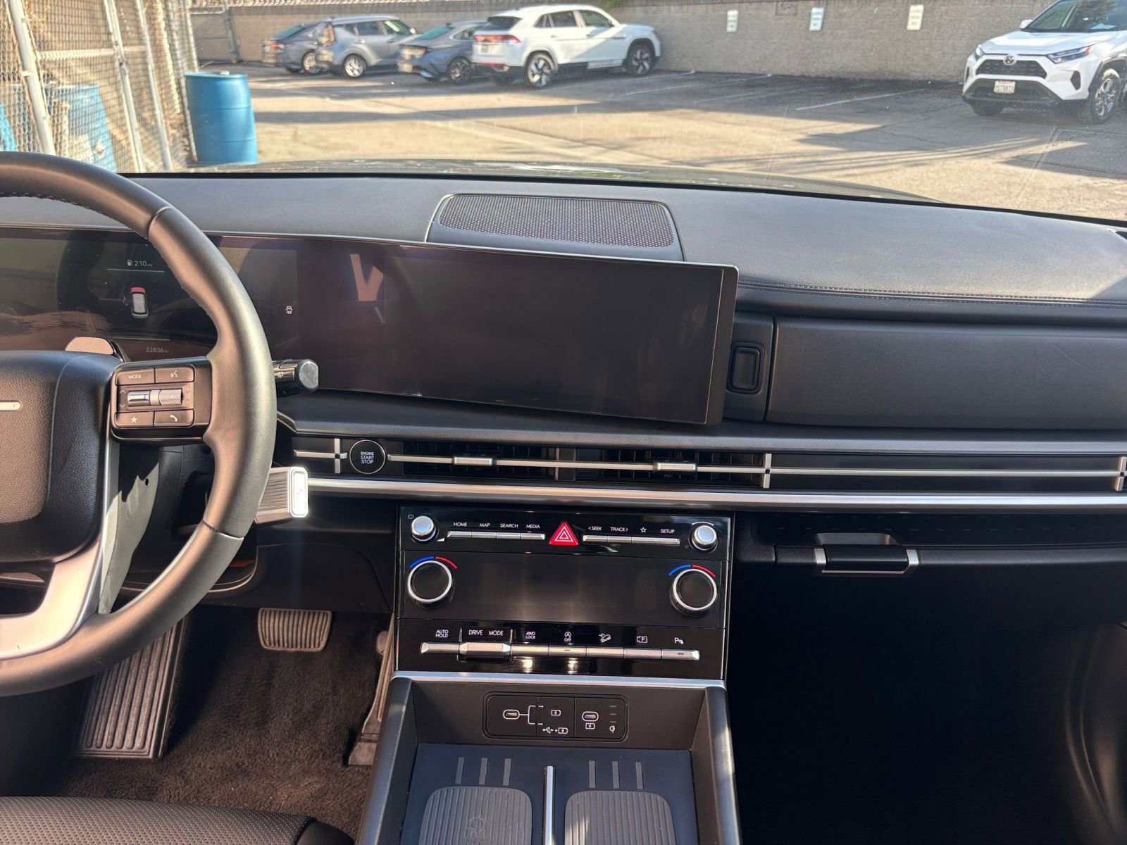 Thumbnail: 2025 Hyundai Santa Fe - 18