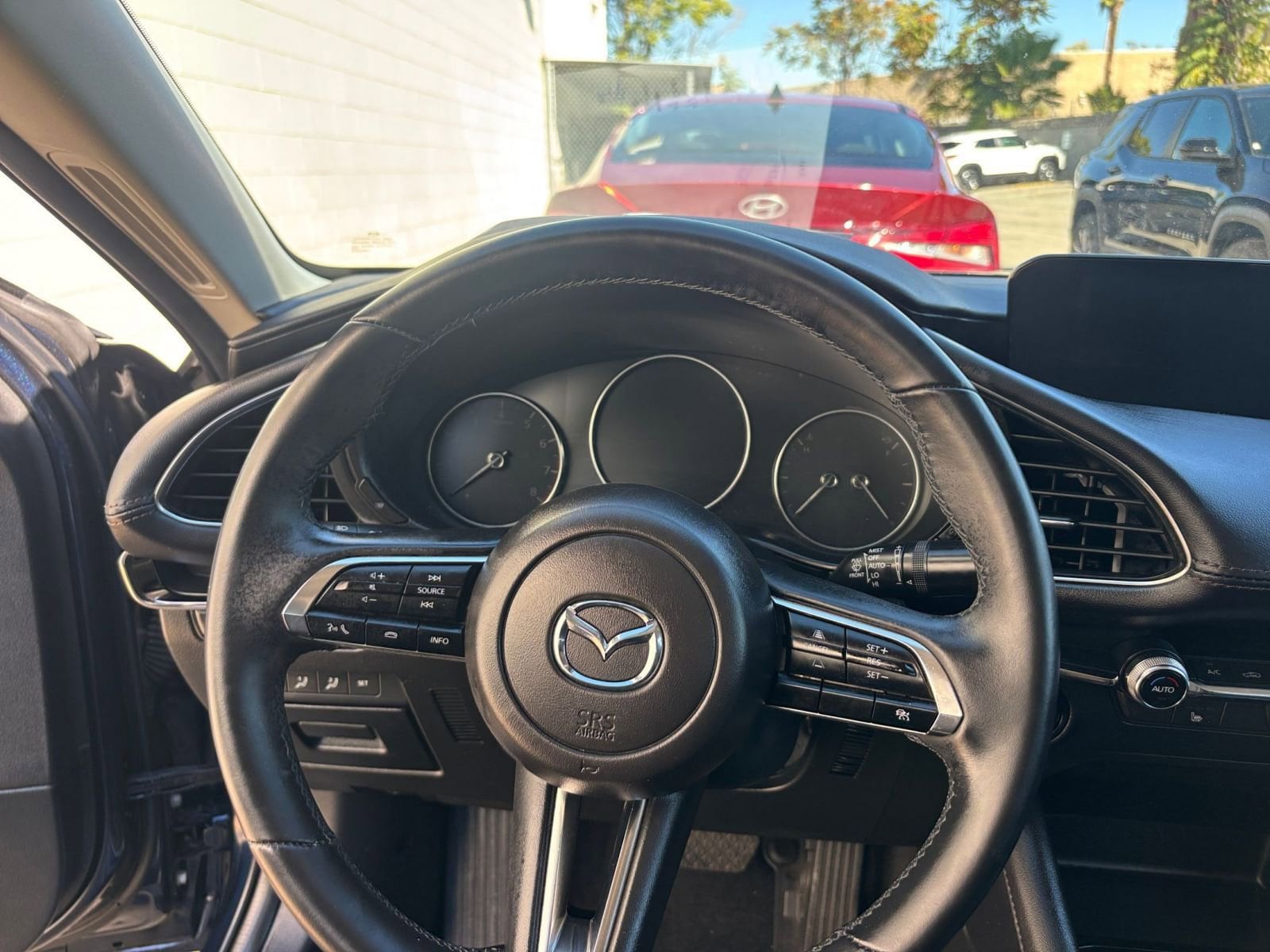 Thumbnail: 2025 Mazda Mazda3 - 34