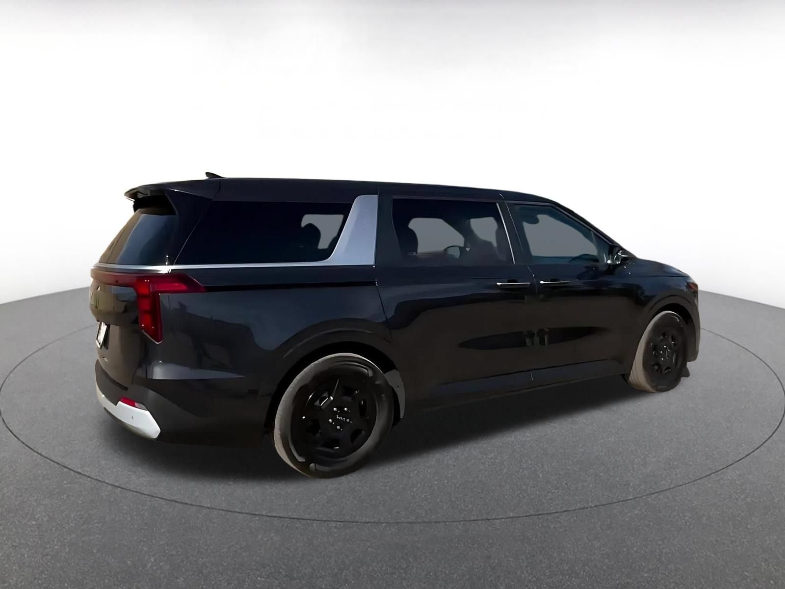 Thumbnail: 2026 Kia Carnival - 14