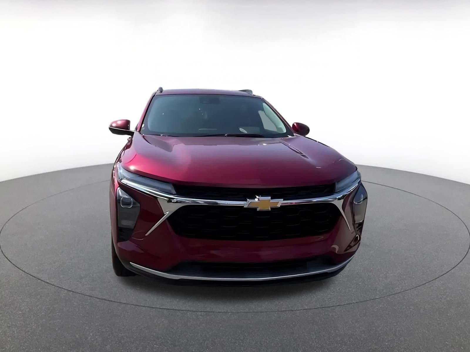 Thumbnail: 2025 Chevrolet Trax - 4