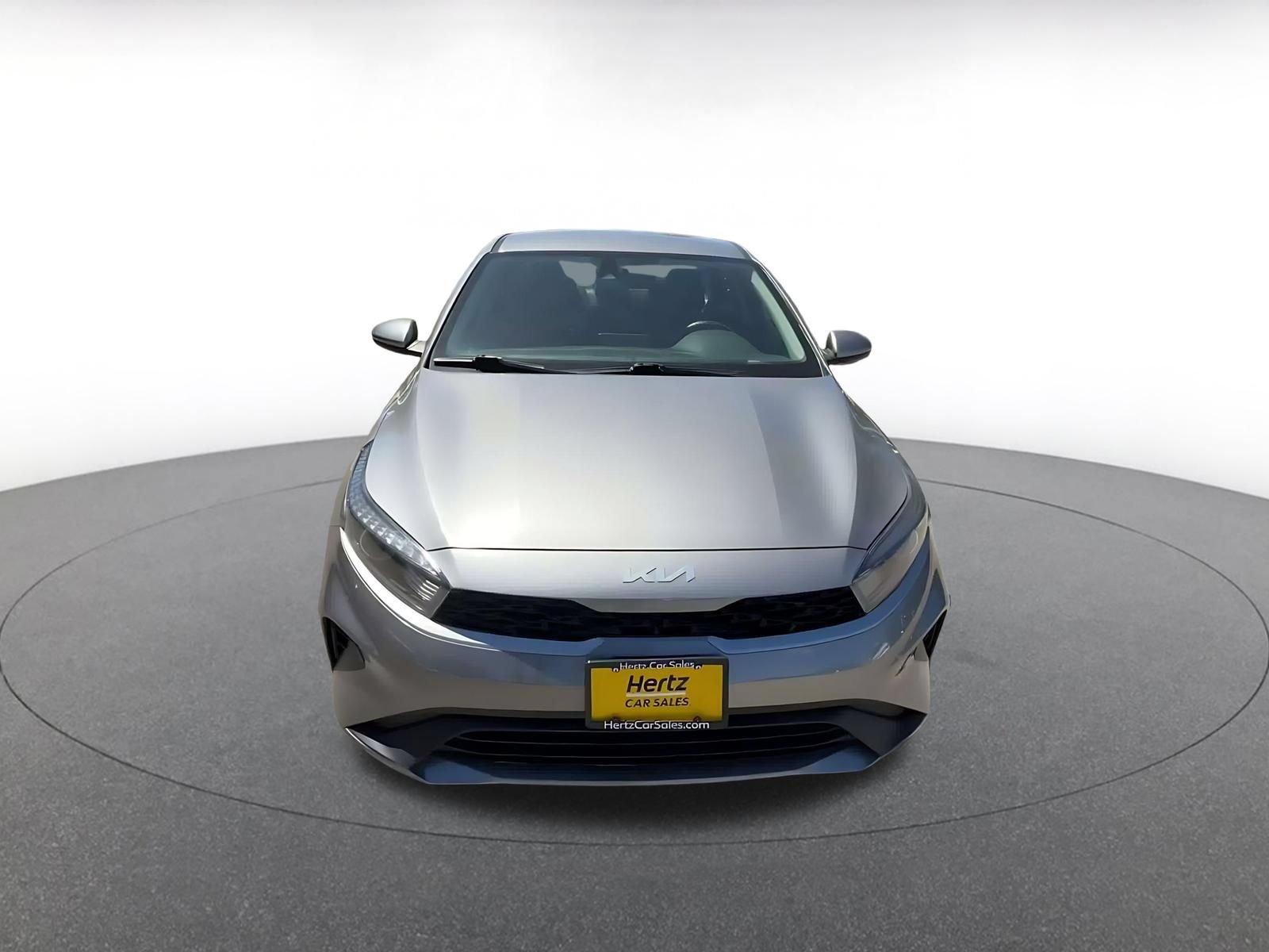 Thumbnail: 2024 Kia Forte - 4