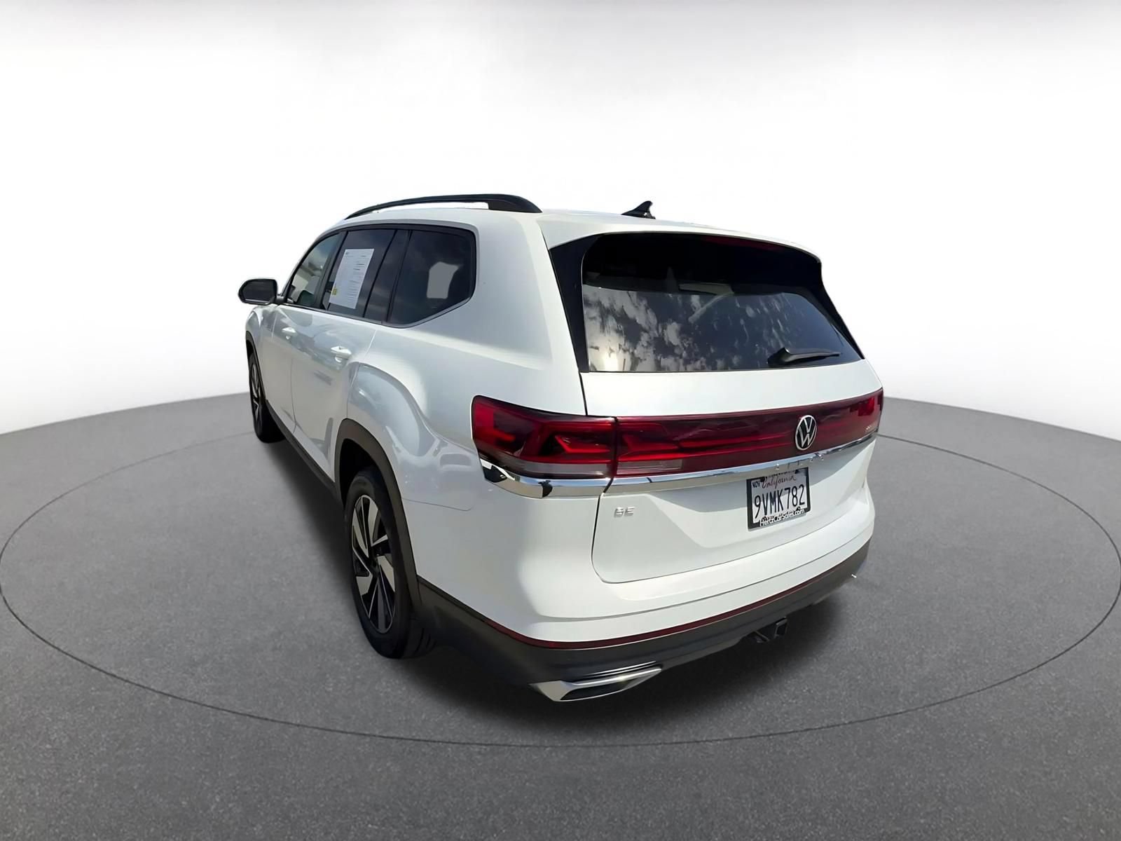 Thumbnail: 2026 Volkswagen Atlas - 10
