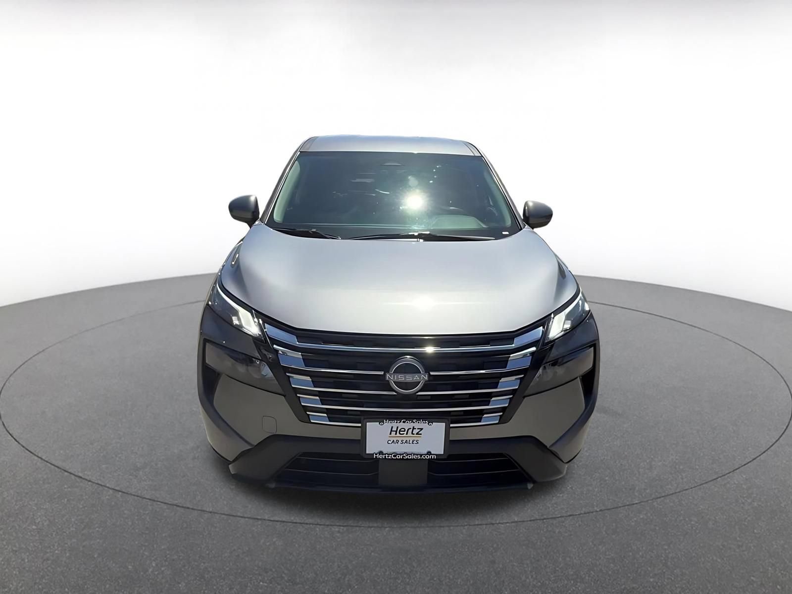 Thumbnail: 2025 Nissan Rogue - 4