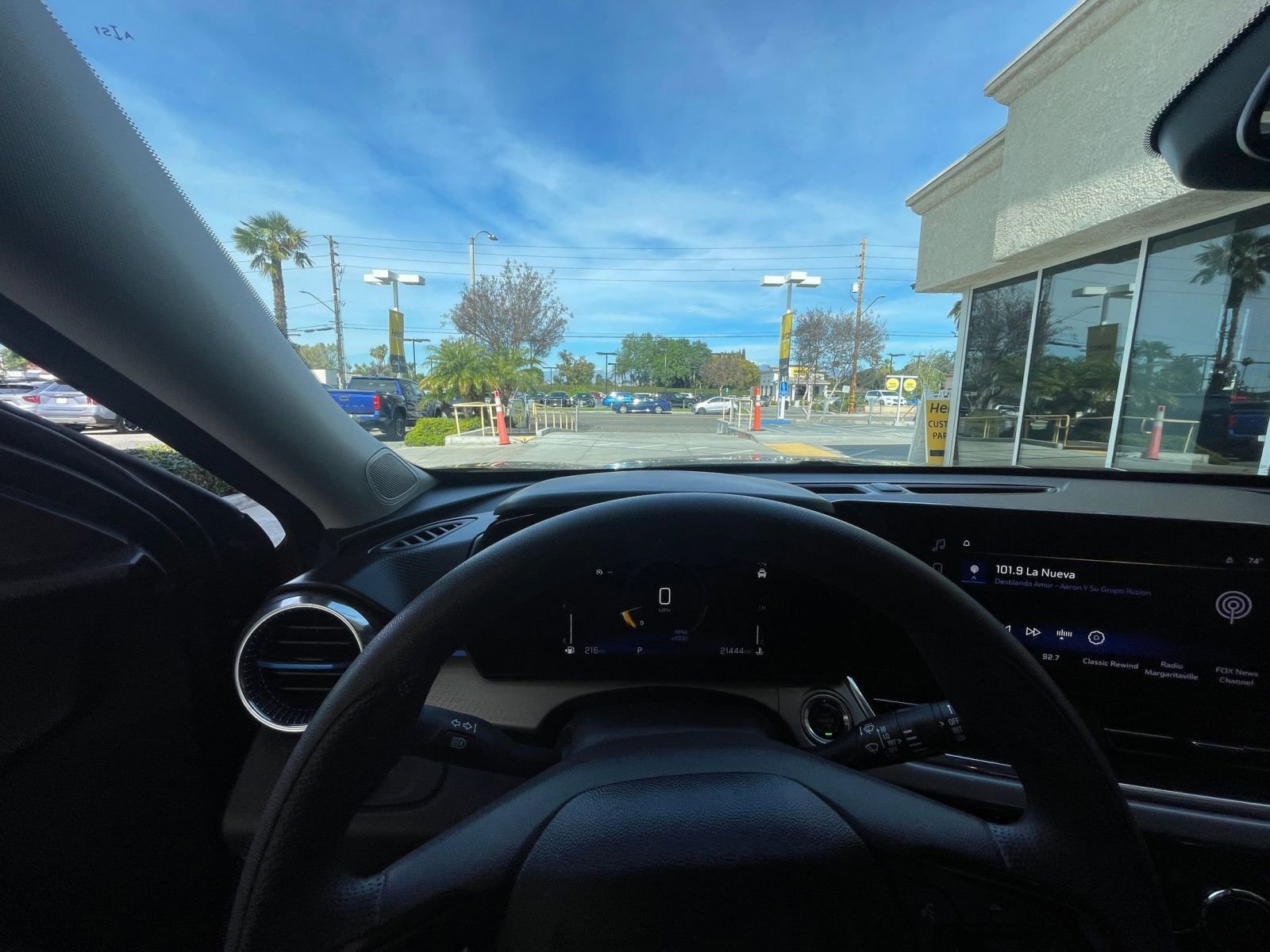 Thumbnail: 2025 Chevrolet Trax - 33