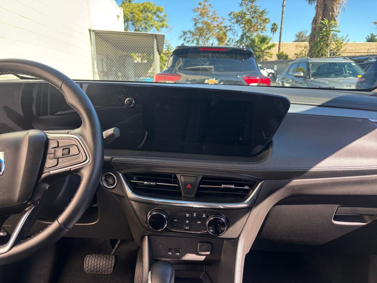 Thumbnail: 2025 Buick Encore GX - 18