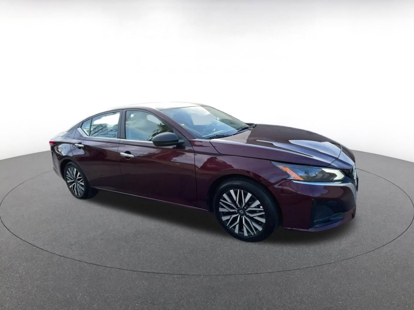 Thumbnail: 2025 Nissan Altima - 2