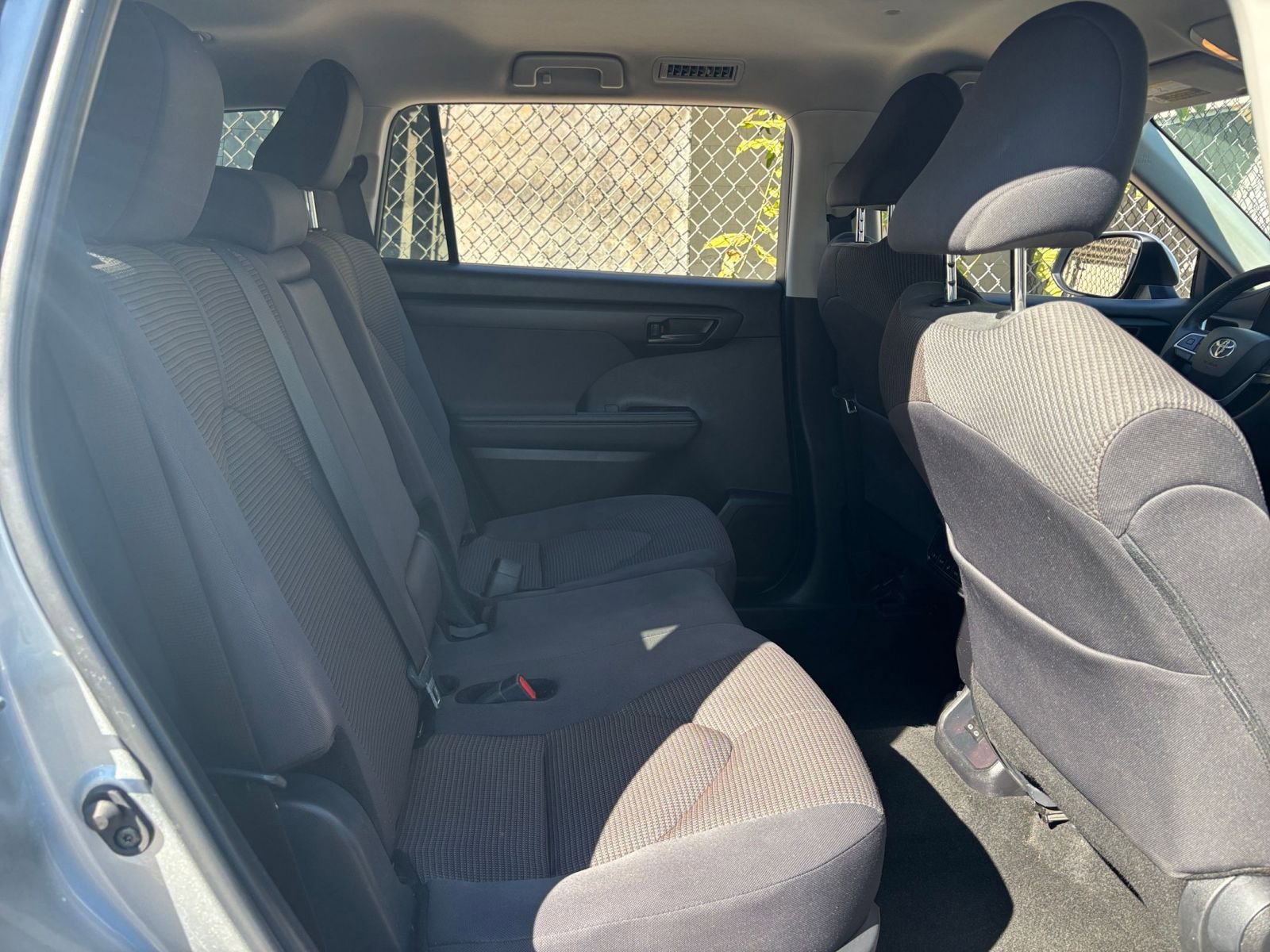 Thumbnail: 2025 Toyota Highlander - 27